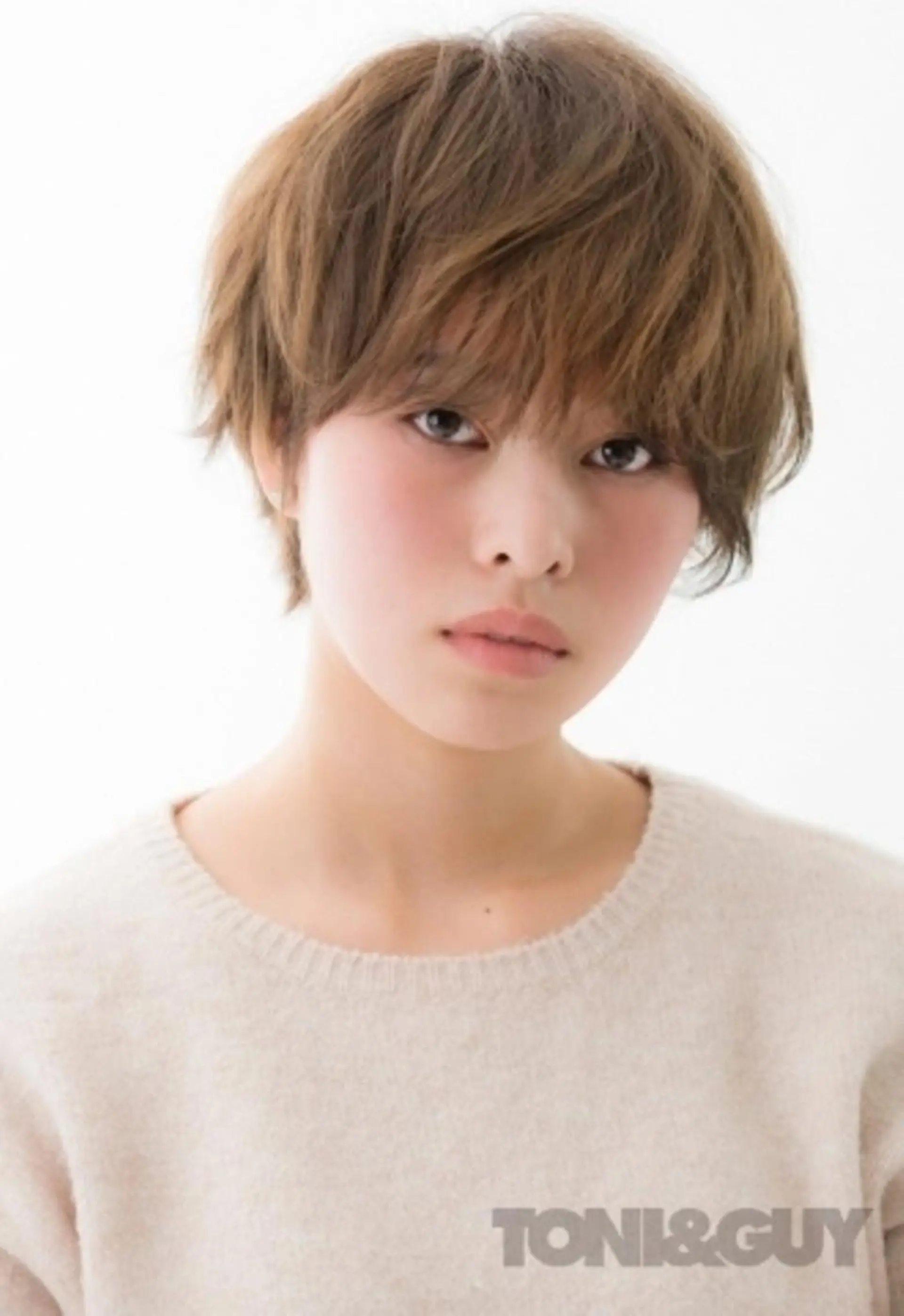 ショート カラー 橋口 晃典のヘアスタイル