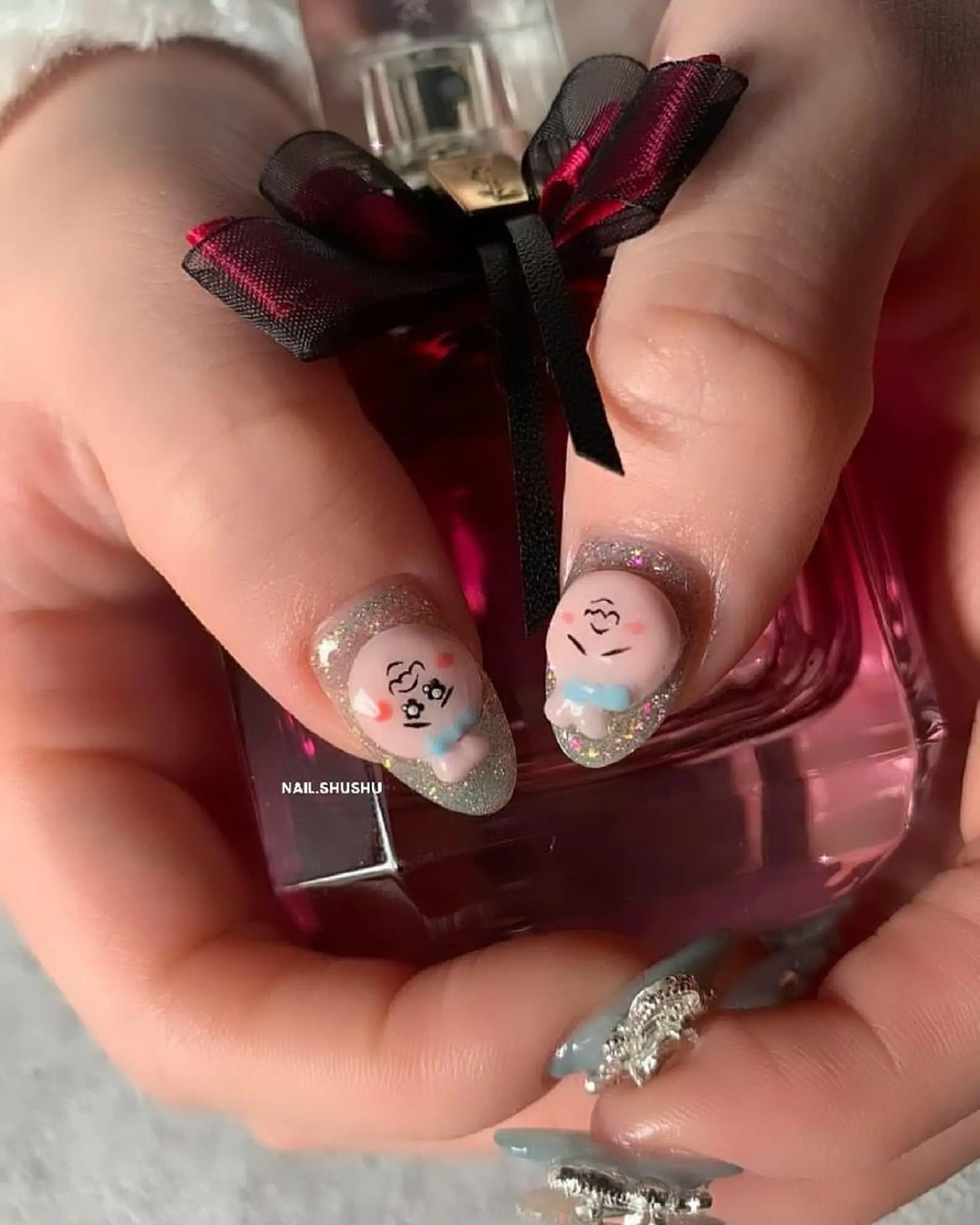 ネイル 持ち込み ニュアンスネイル シンプルネイル 冬ネイル 3dパーツ/流行り 👧shushu❤️のネイルデザイン