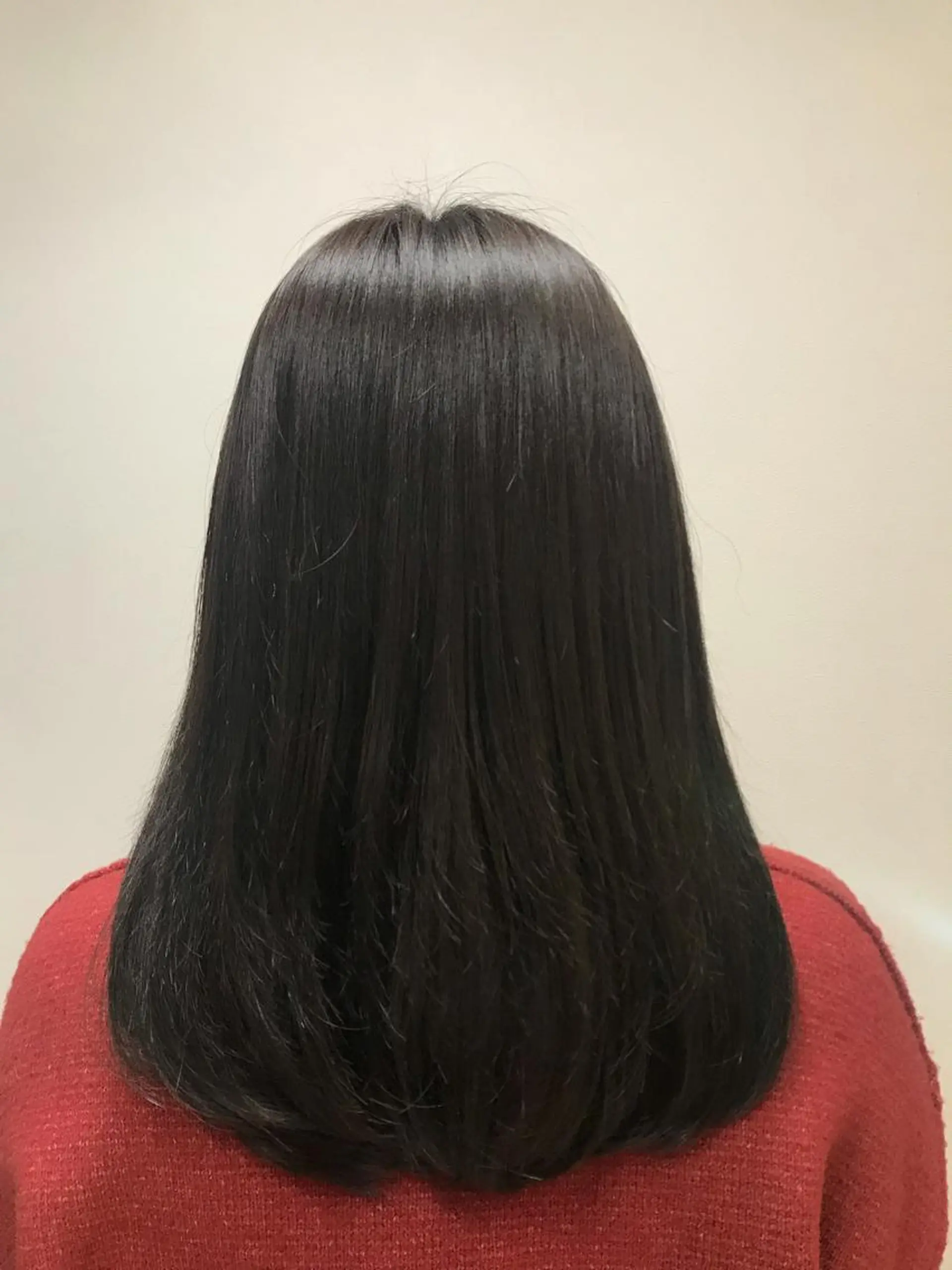 カラー アッシュ ベージュカラー ブルーカラー オレンジ 本多結香/レイヤー /ハイライトカラーのヘアスタイル