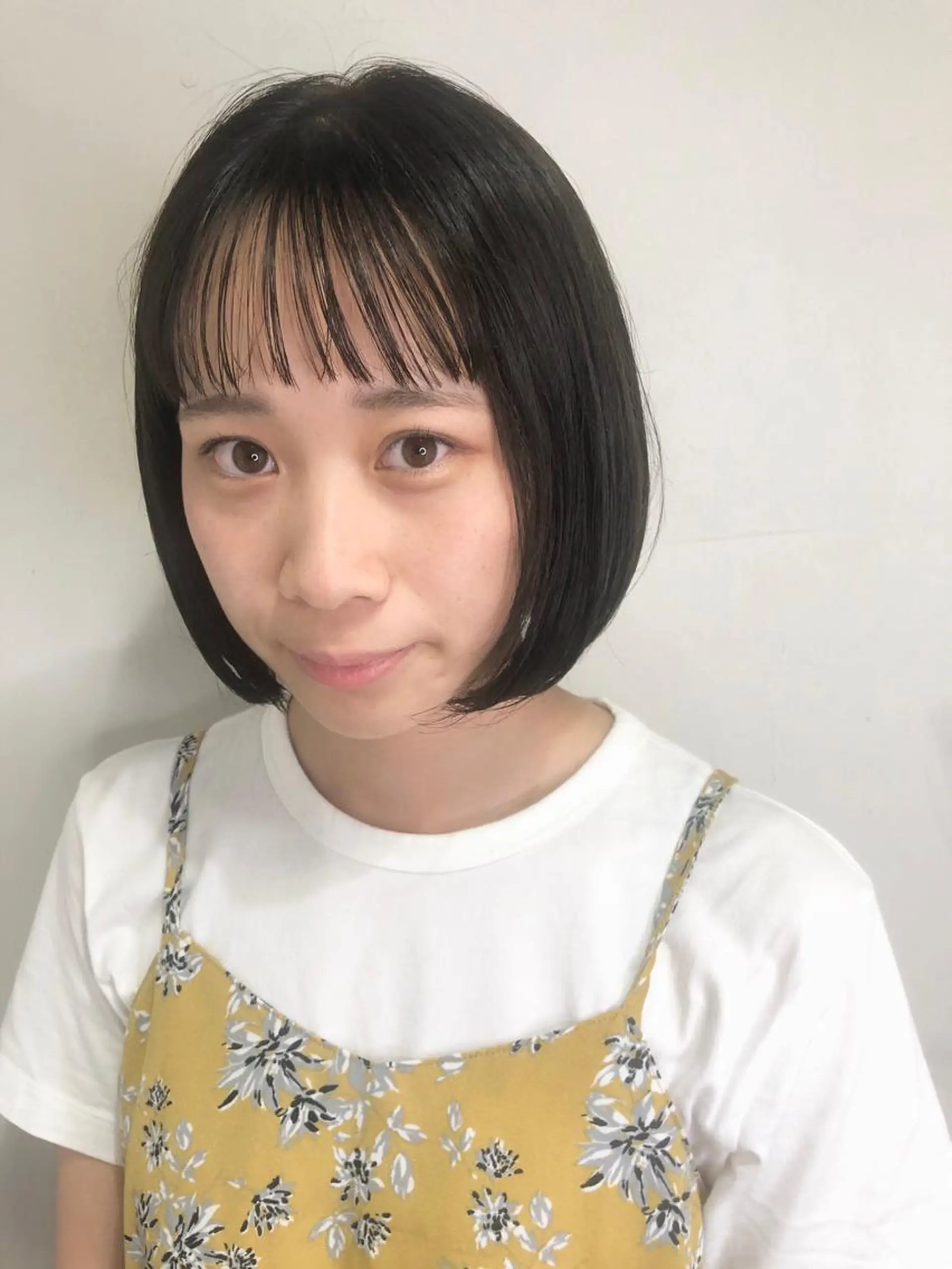 ショート カラー イルミナカラー ボブ カット ヘアカラー 千葉 郁也のヘアスタイル