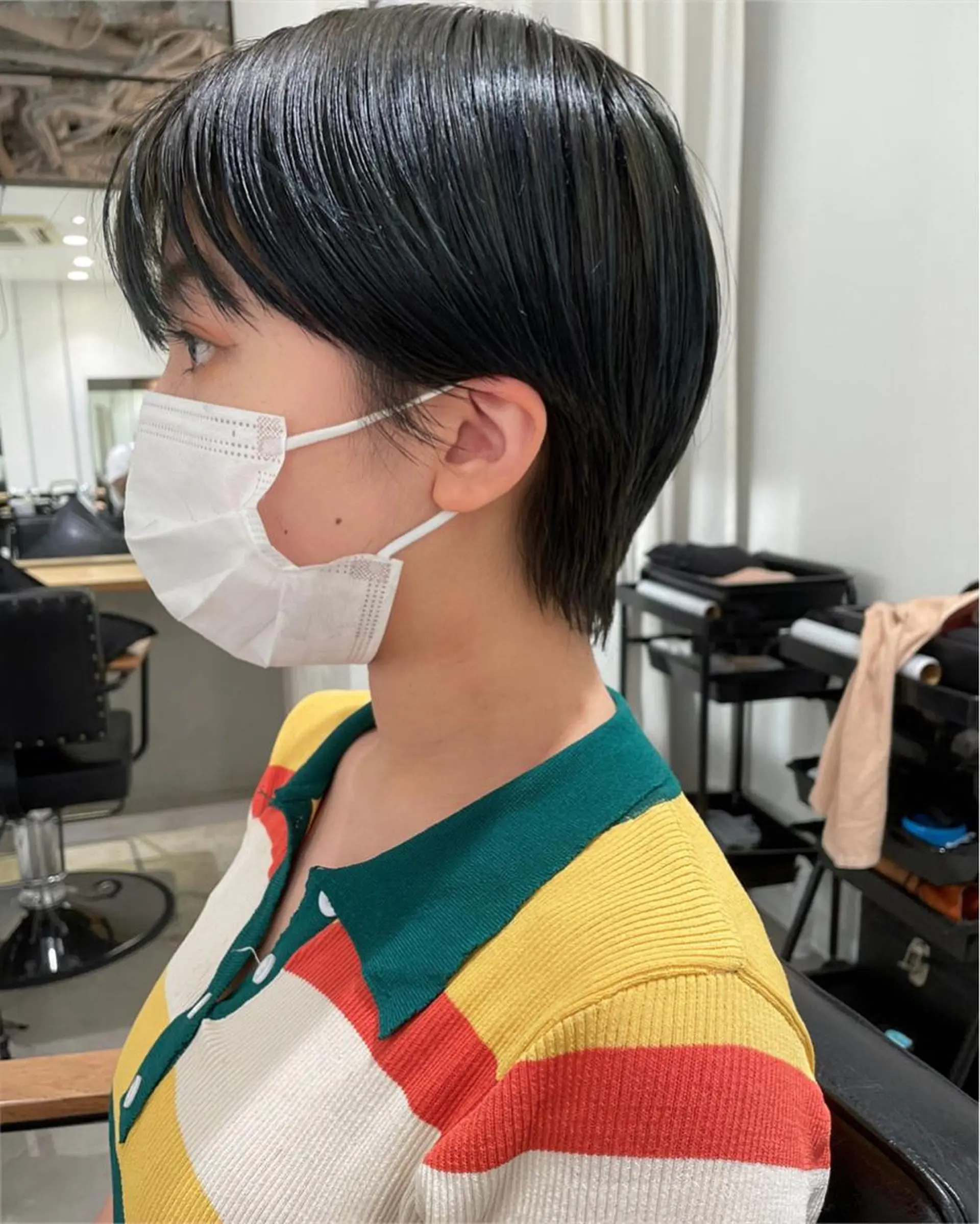 ショート カラー グラデーションカラー ショートヘア カット ヘアカラー トリートメント Loom.所属・村上雅人 ナチュラルモードのヘアスタイル