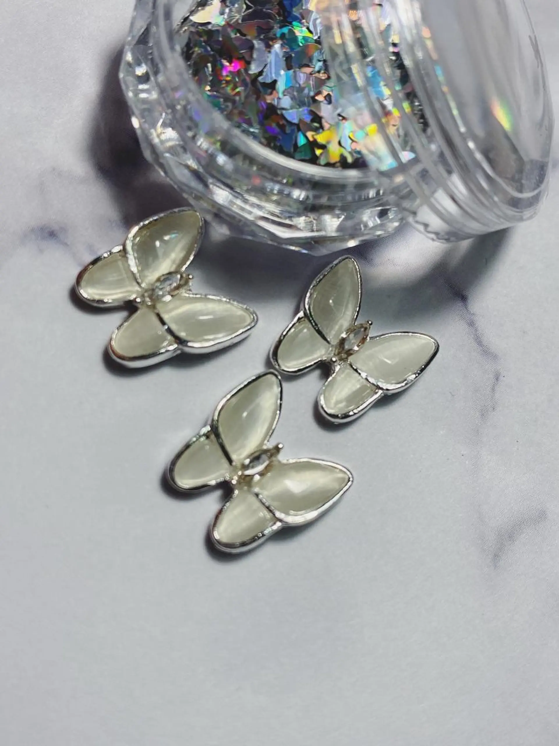 ネイル 大人キレイ 𝑁𝑖𝑥𝑖𝑠のネイルデザイン