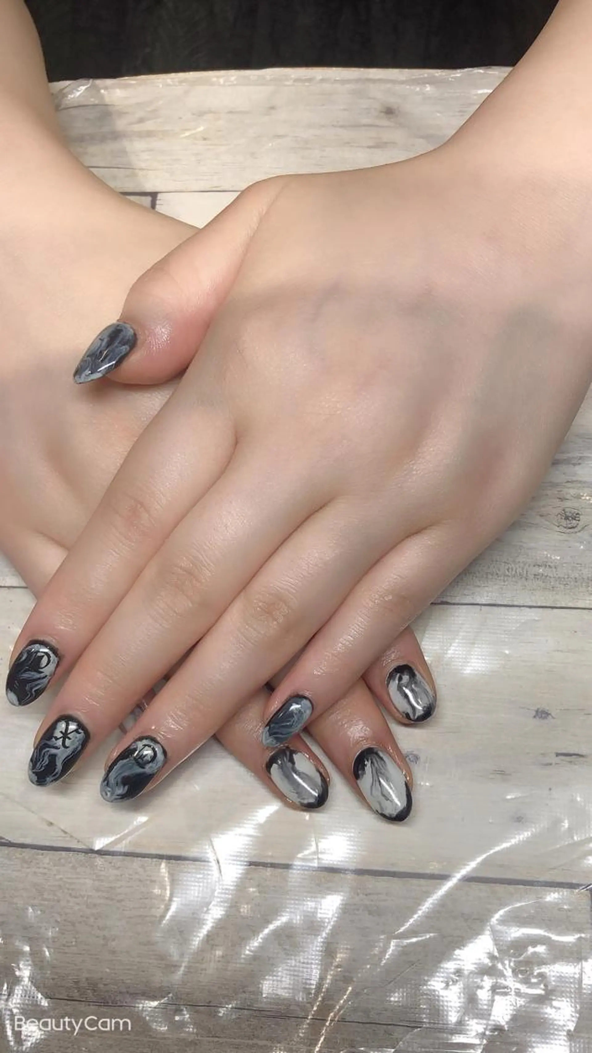 ネイル 💎Guarendo💎錦糸町店所属・✨アン ミユ✨のネイルデザイン