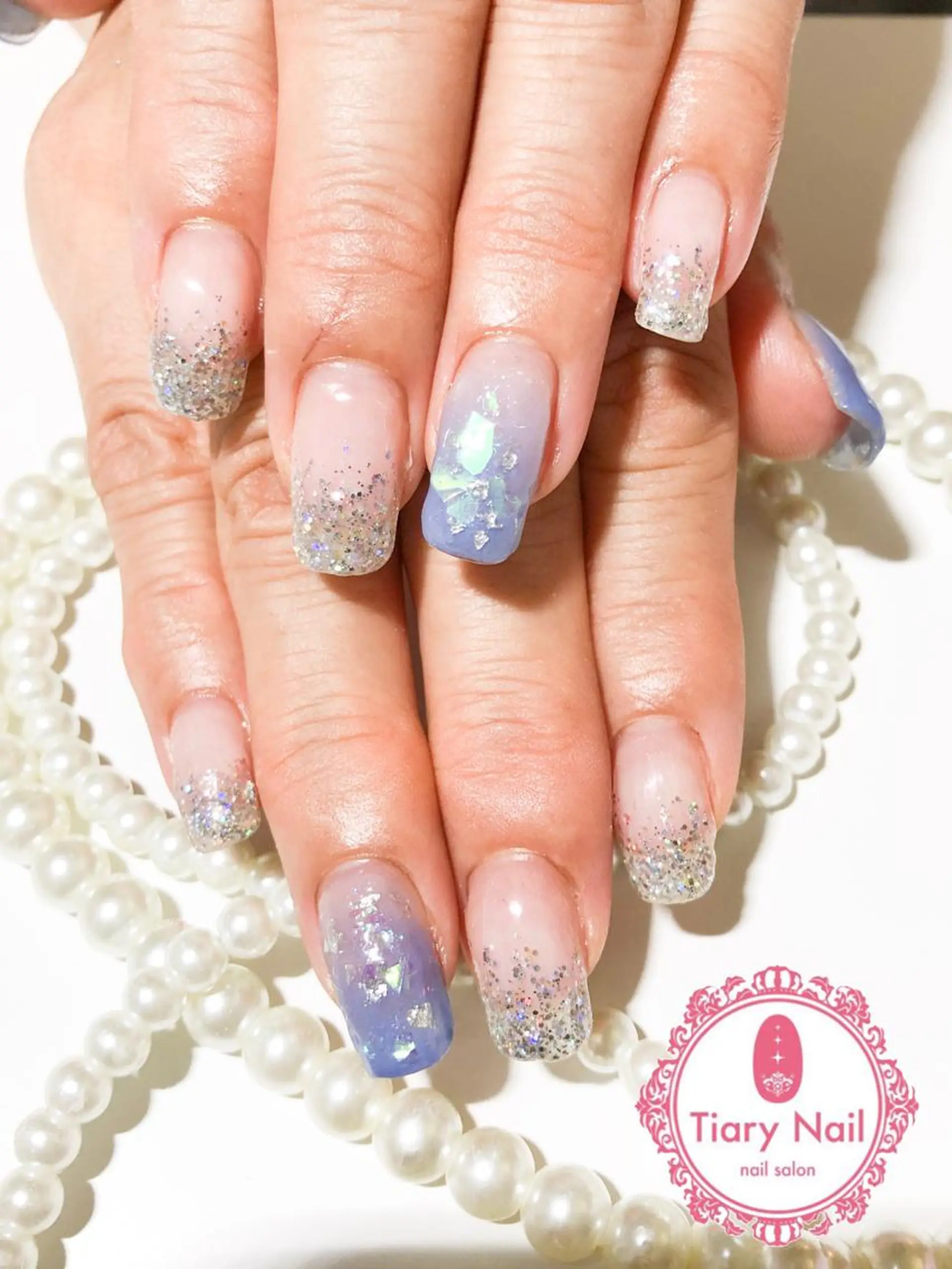 ネイル tiarynail K Kのネイルデザイン