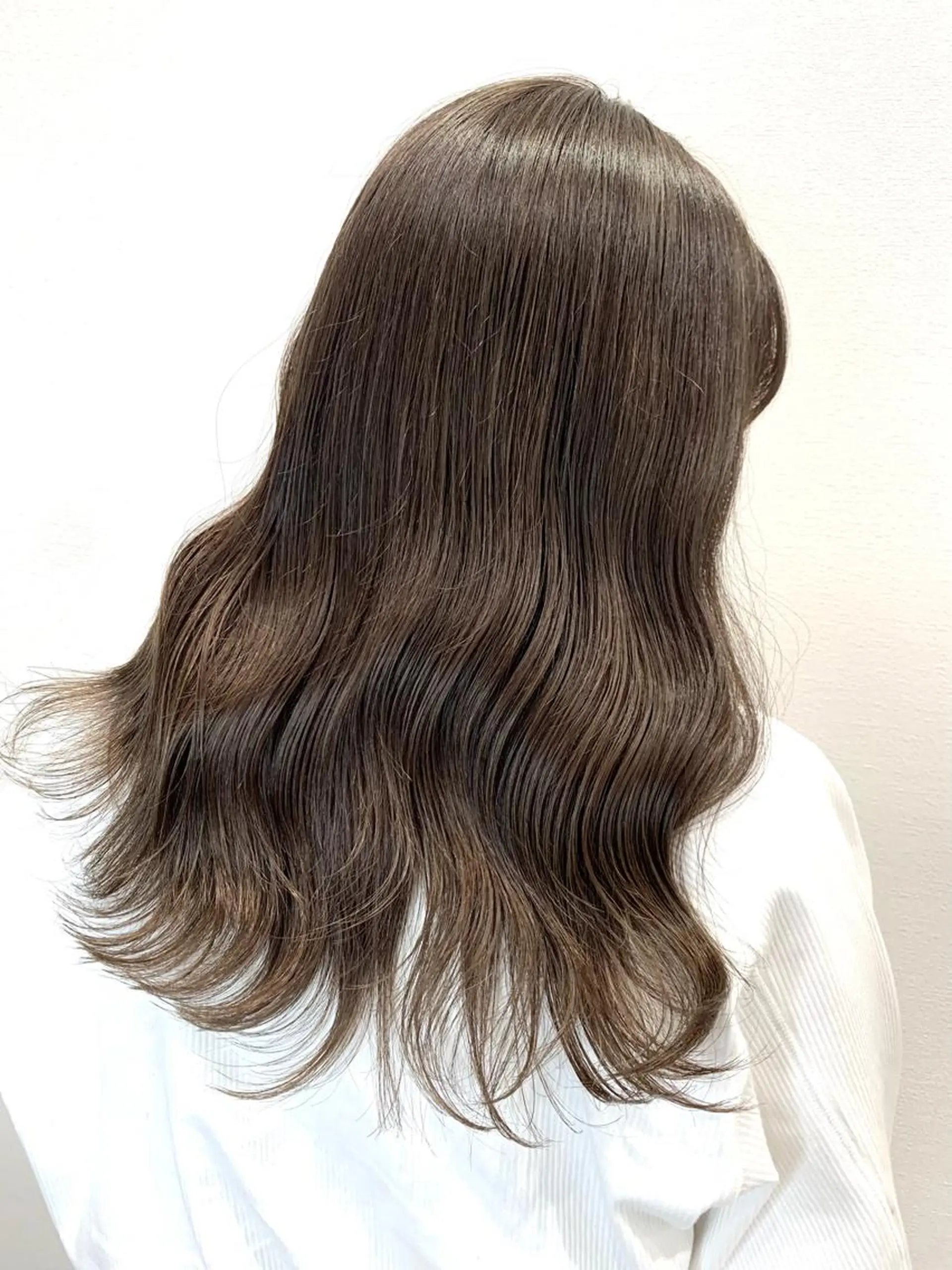 セミロング 日野・八王子縮毛矯正 ワタナベリョウマのヘアスタイル