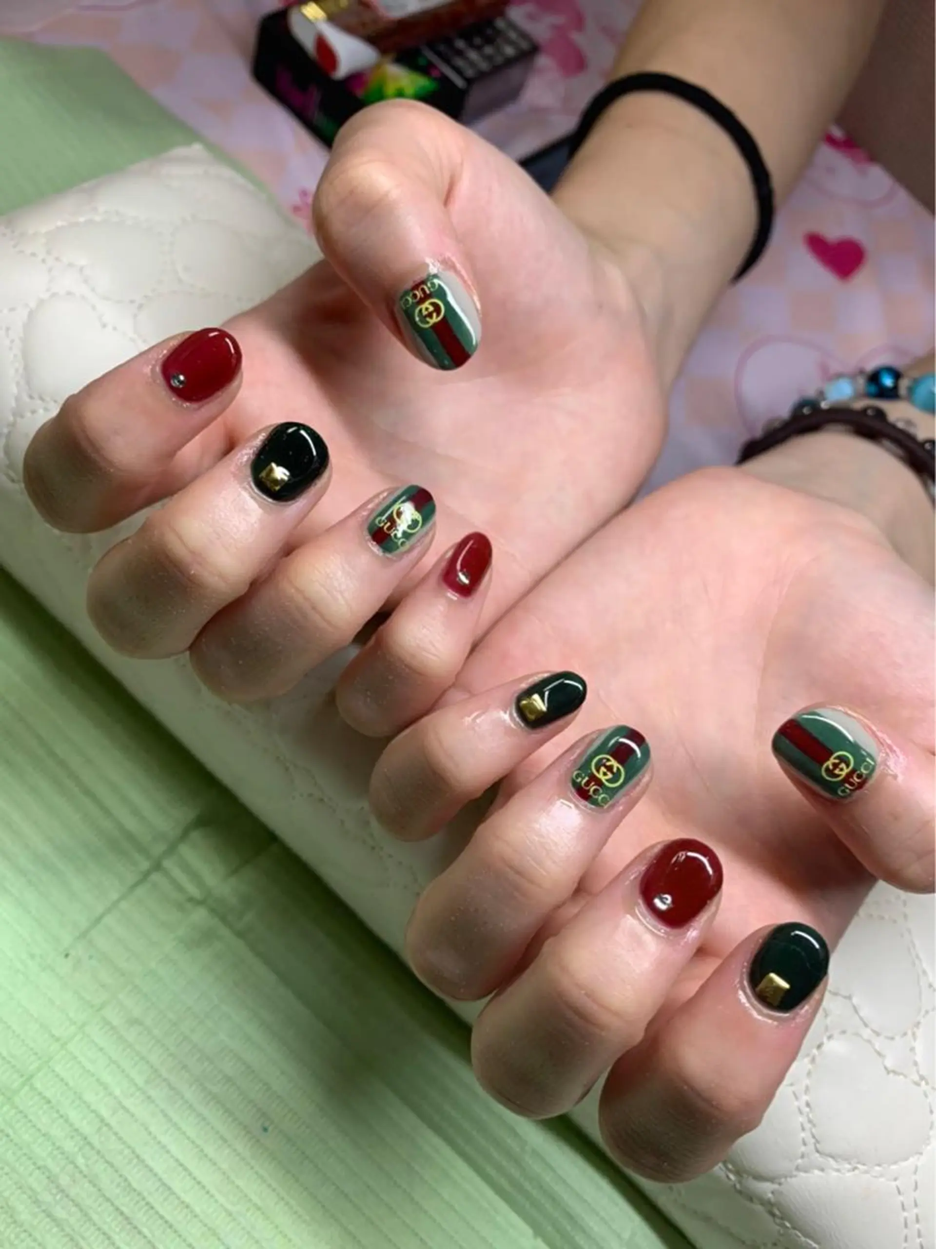 ネイル NAIL Salon IP所属・長谷川 奈緒美のネイルデザイン