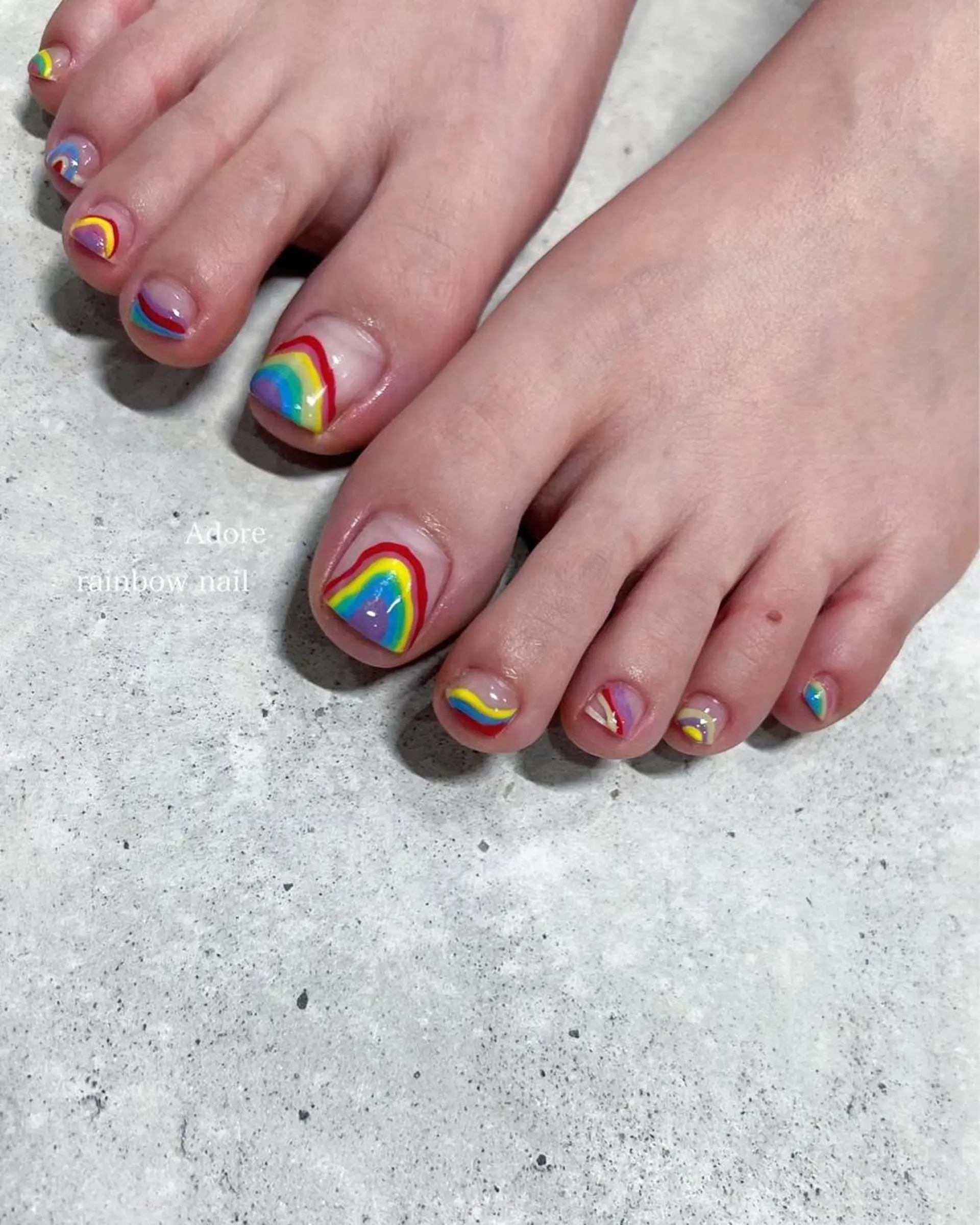 ネイル フットネイル 夏ネイル フットネイル Nail Adore.のネイルデザイン