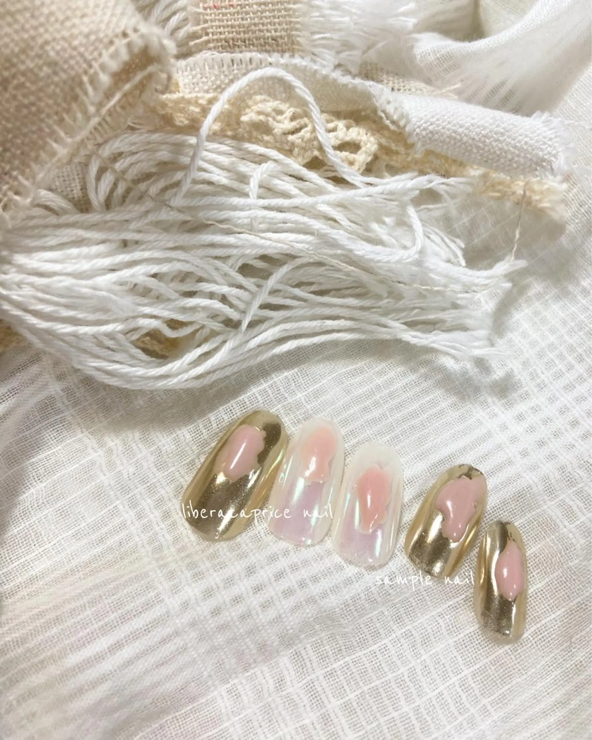 ネイル アートネイル ミラーネイル ニュアンスネイル 春ネイル ネイル･エステ afdlbcのネイルデザイン