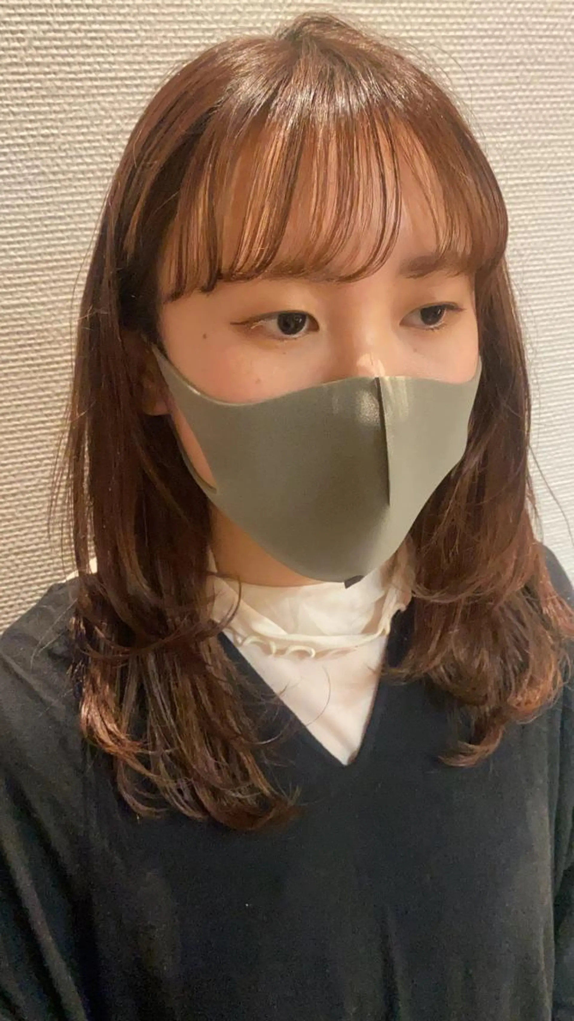 ロング レイヤーカット 塩澤 榛奈のヘアスタイル