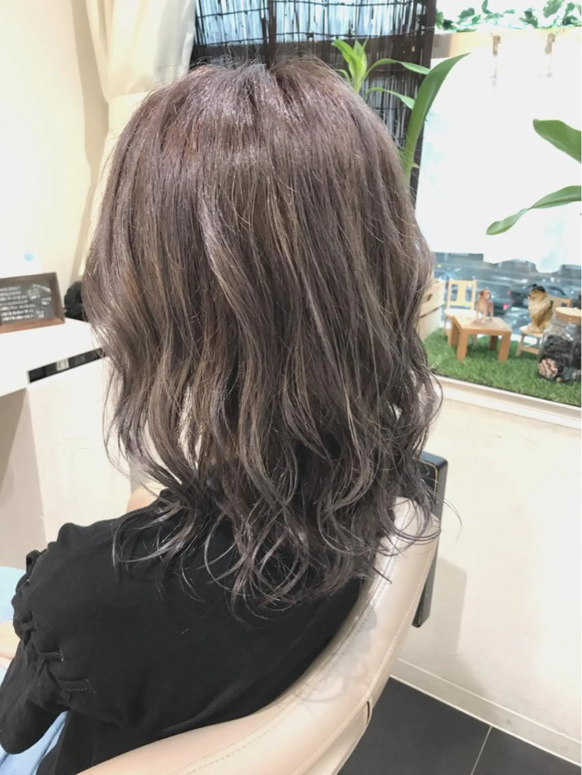 ミディアム カラー 透明感カラー グラデーションカラー ハイライトカラー ラベンダーカラー ラベンダーピンク 山崎俊輔/髪質改善 /バレイヤージュのヘアスタイル