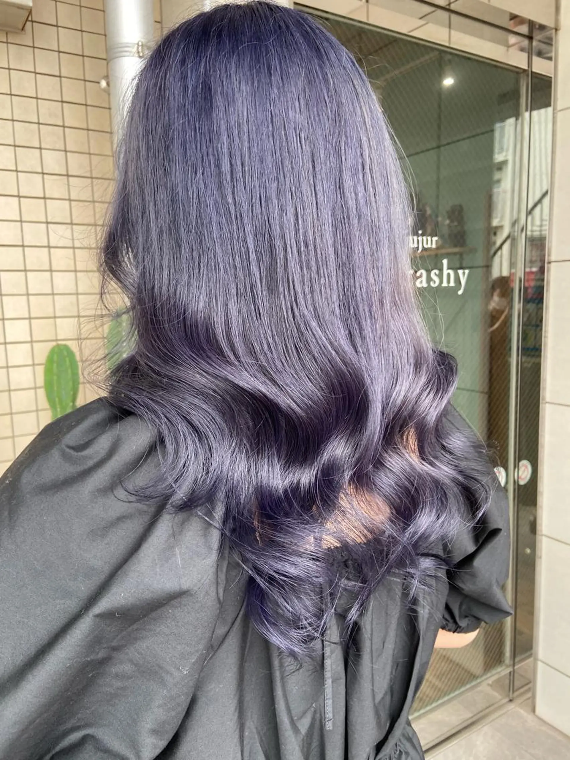 セミロング カラー カット 縮毛矯正 トリートメント 🧸プルエクステ❤︎ ネイルKAO🧸のヘアスタイル