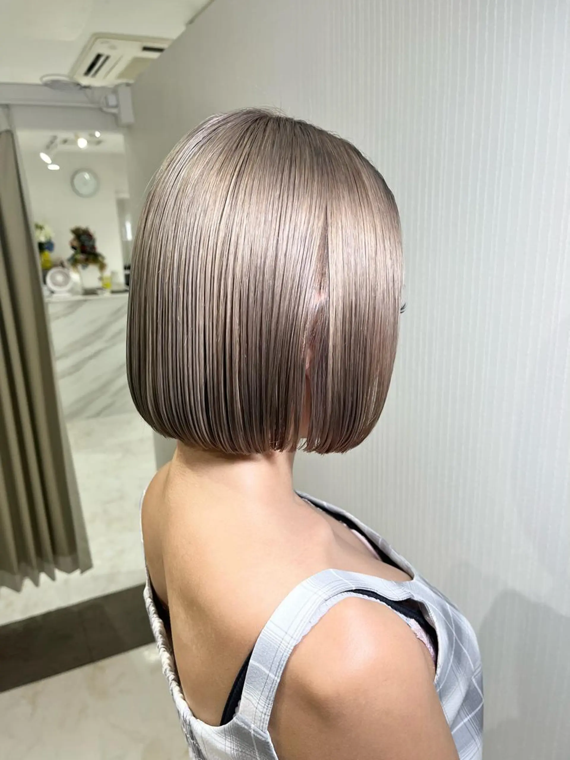 ショート ボブ カット 【Diar】オーナー アキヨシケンタのヘアスタイル