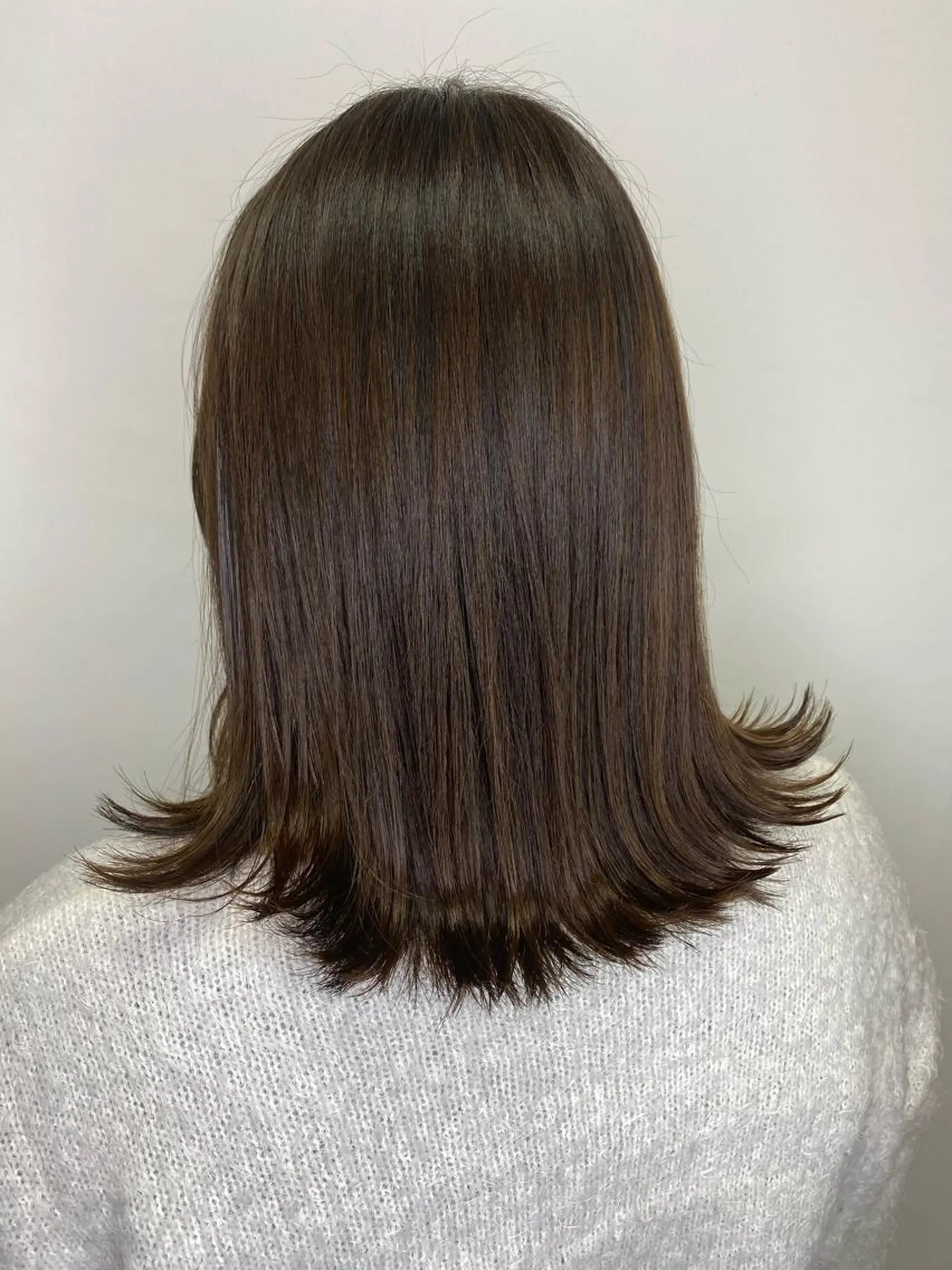 カラー インナー×縮毛矯正 ピンクカラー澤井里菜のヘアスタイル