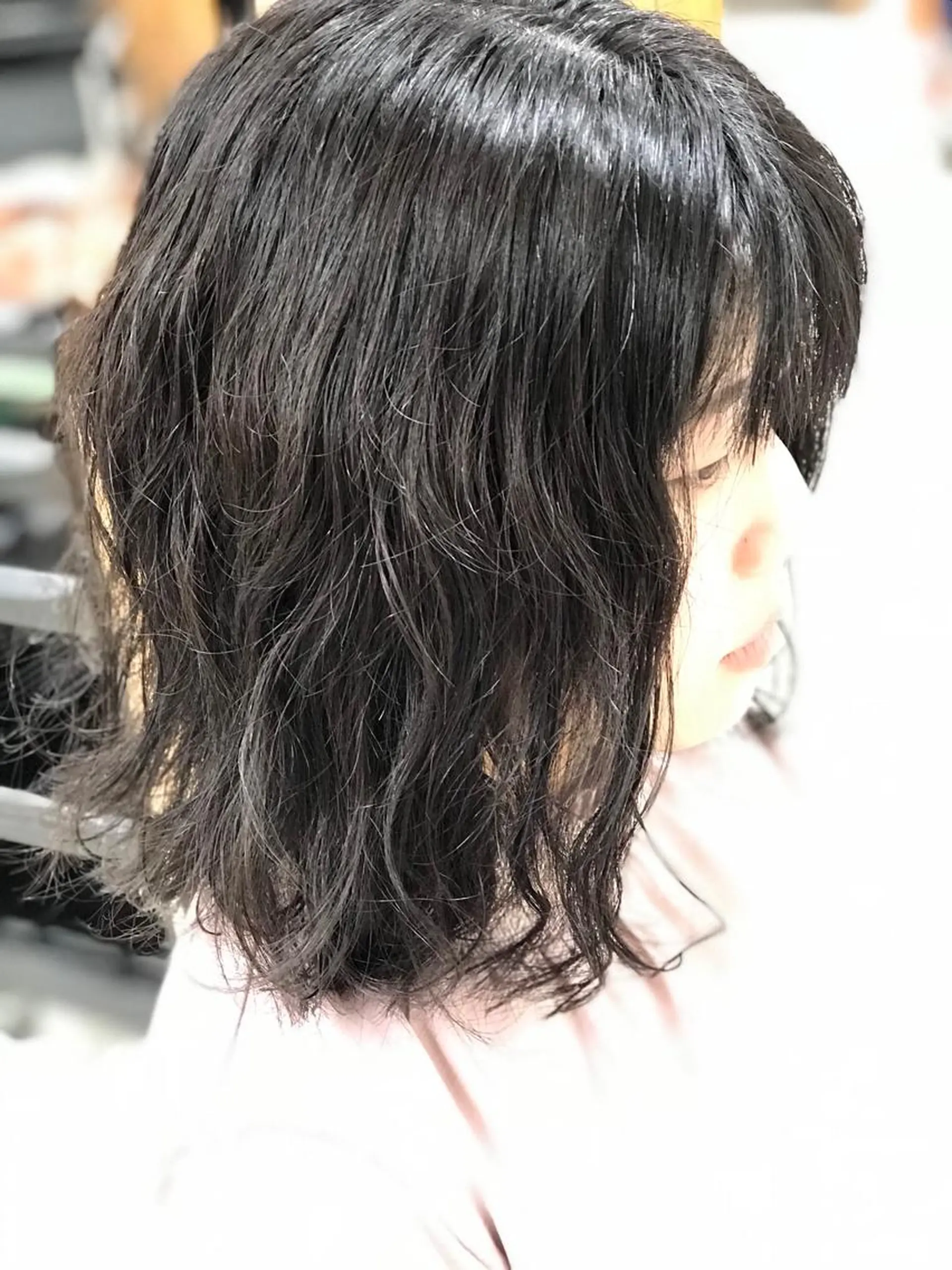 ミディアム パーマ 山内 聡史のヘアスタイル