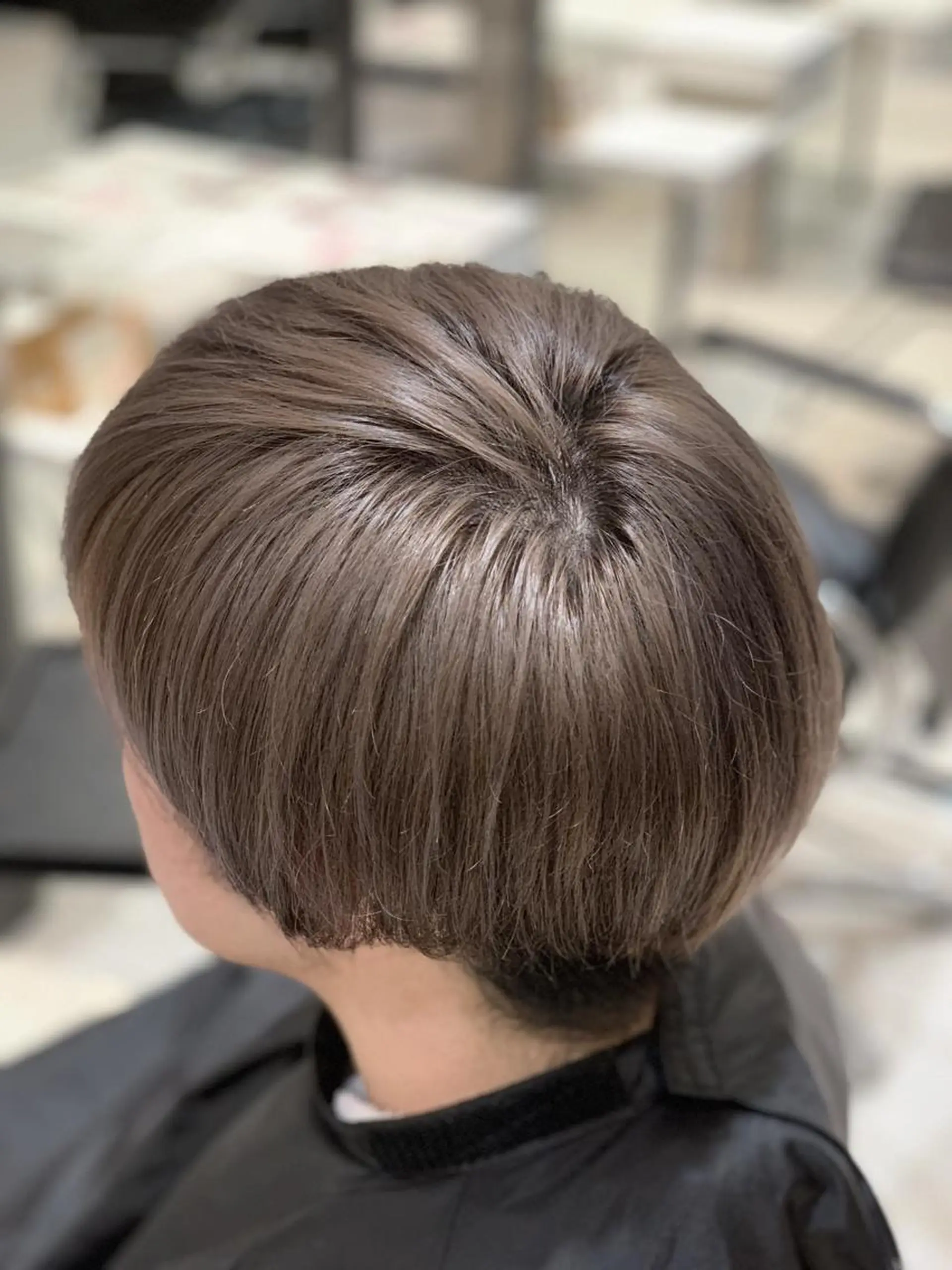 ショート カラー 神戸 大輝のヘアスタイル