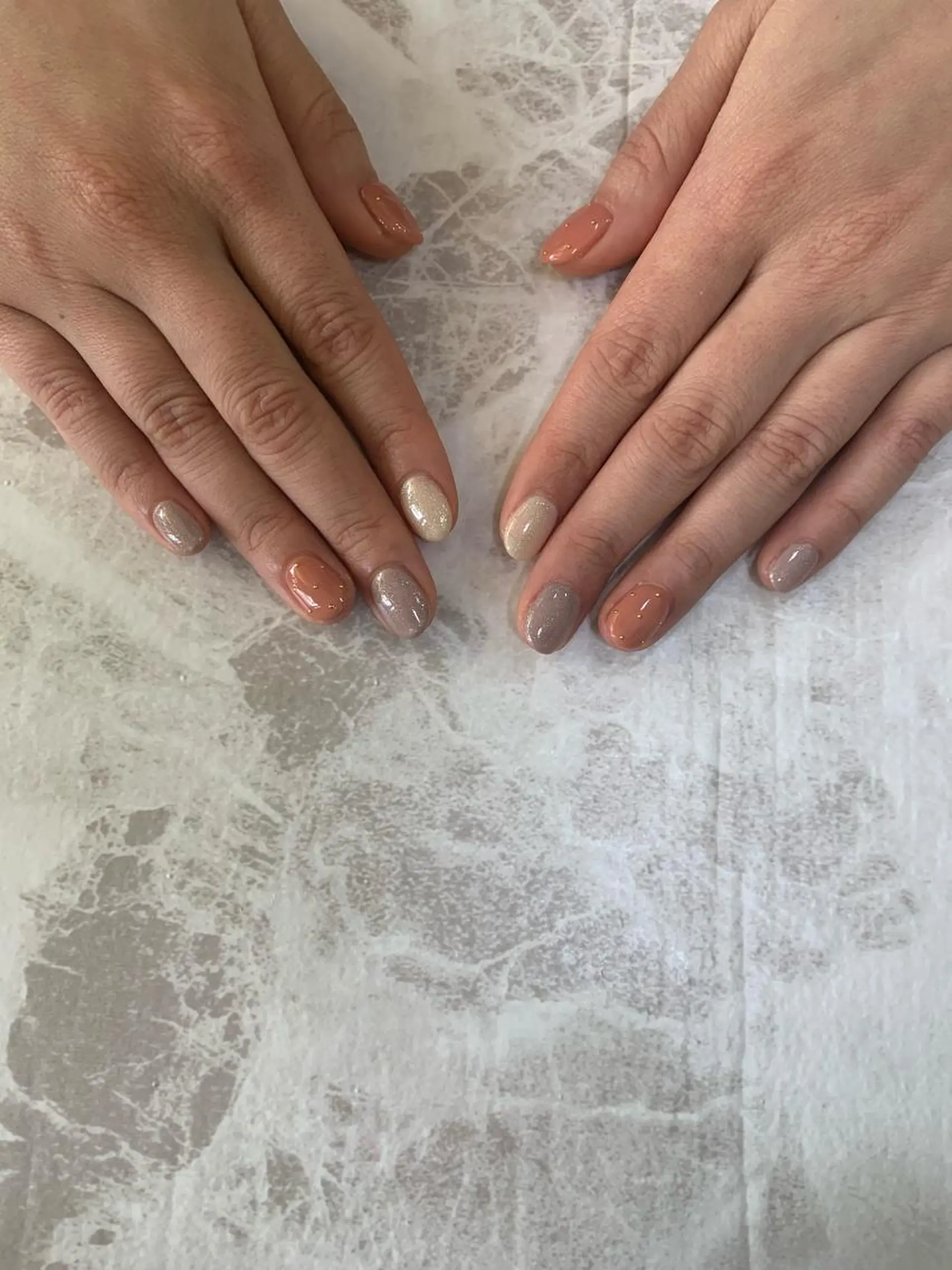 ネイル アートネイル シンプルネイル 春ネイル Feliz所属・Feliz 楽しいネイルサロンのネイルデザイン