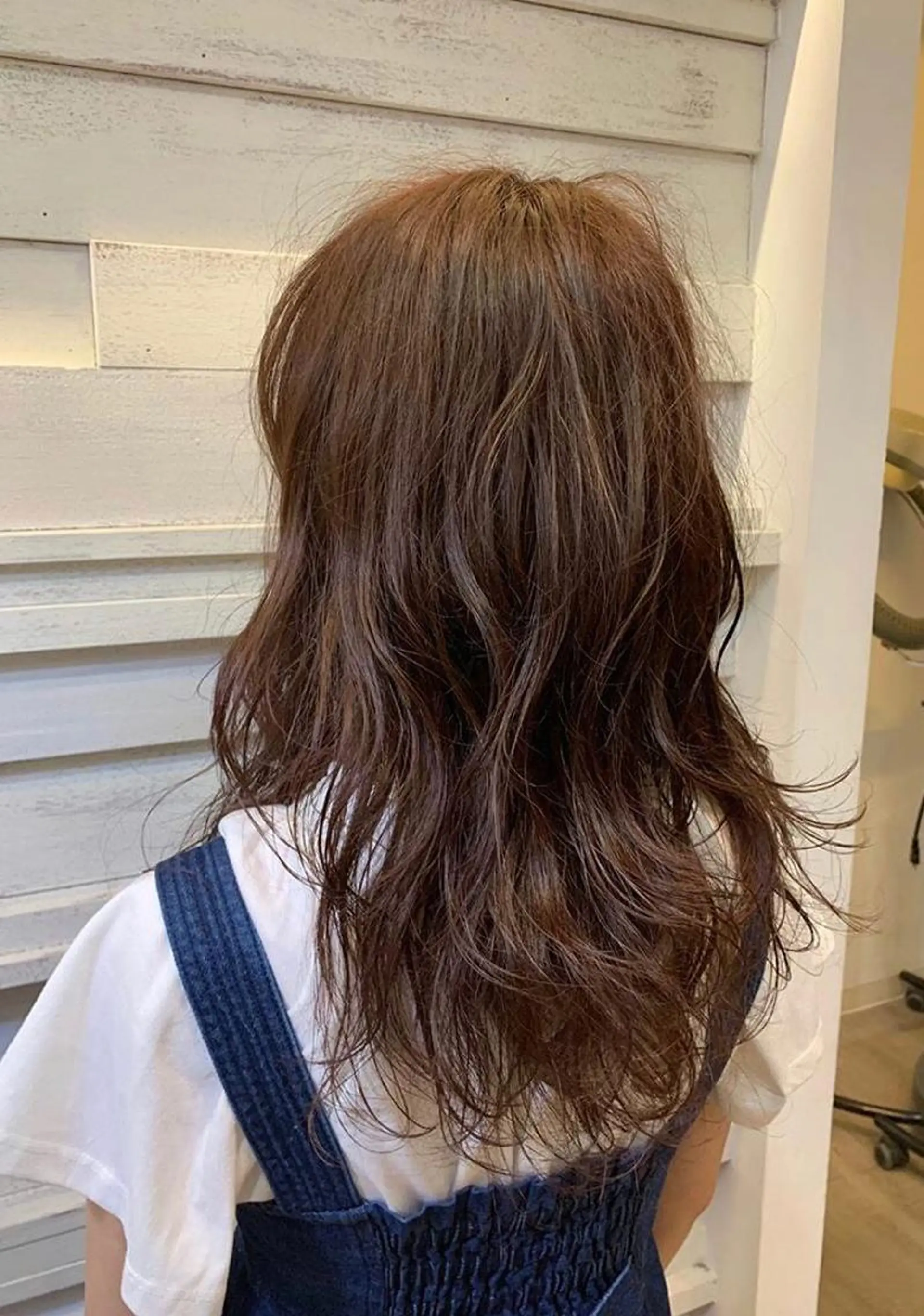 ロング カラー 🌈re-room EIKI🇰🇷のヘアスタイル