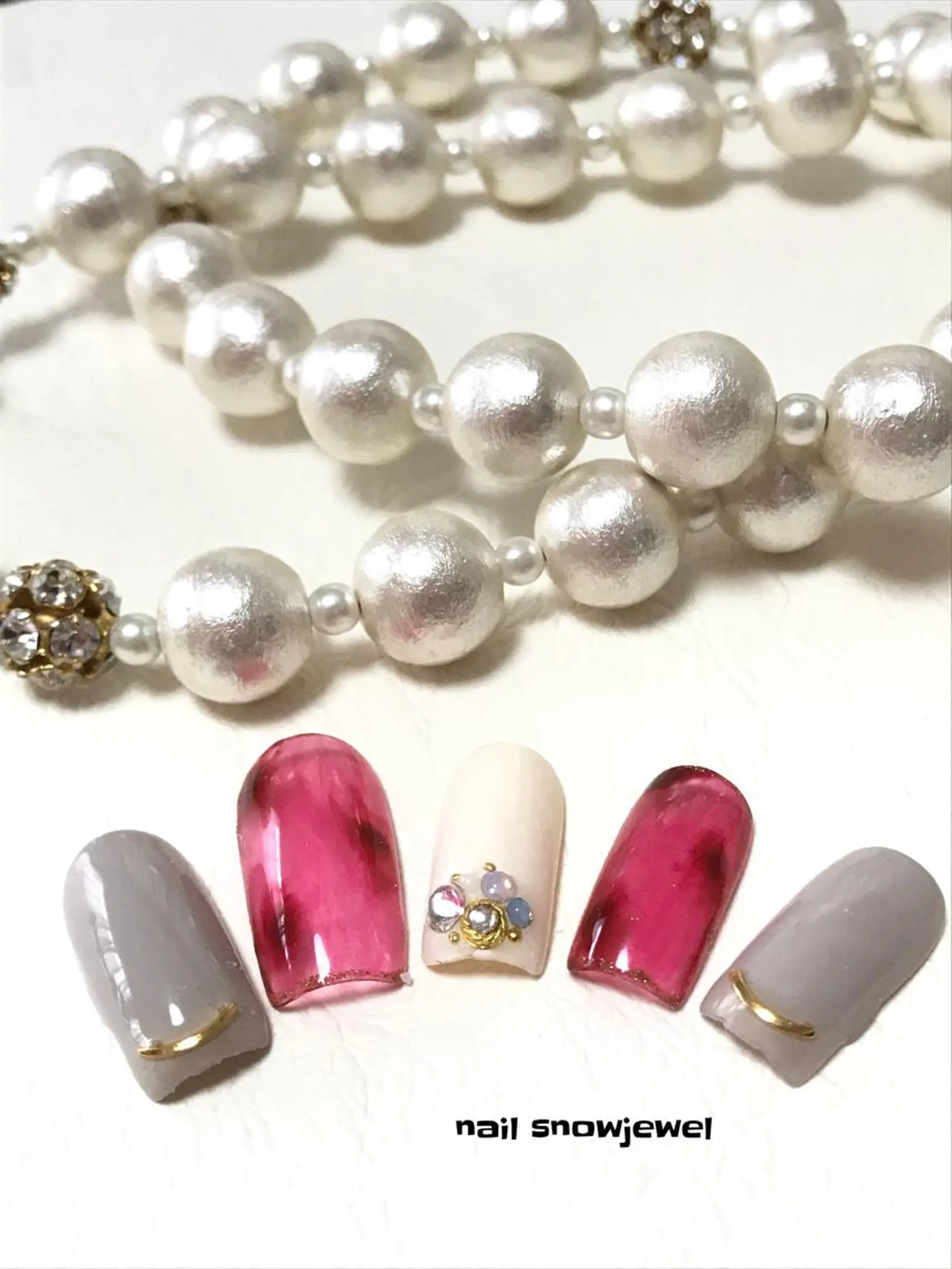 ネイル べっ甲ネイル 赤色 nail snowjewelのネイルデザイン