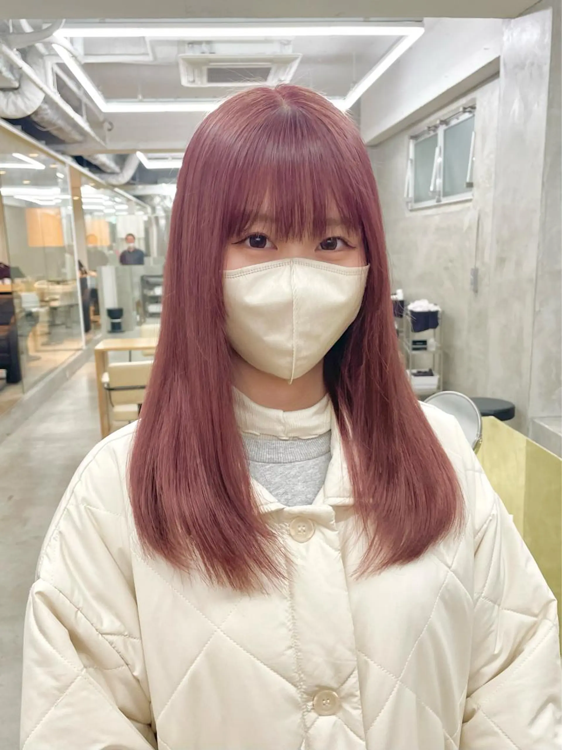 ミディアム カラー パーマ ヘアアレンジ メンズ ミディアムパーマ メンズバレイヤージュ メンズブリーチ センターパート フェードカット ヘアカラー トリートメント ハイトーン/レイヤー 🌸さくらのヘアスタイル