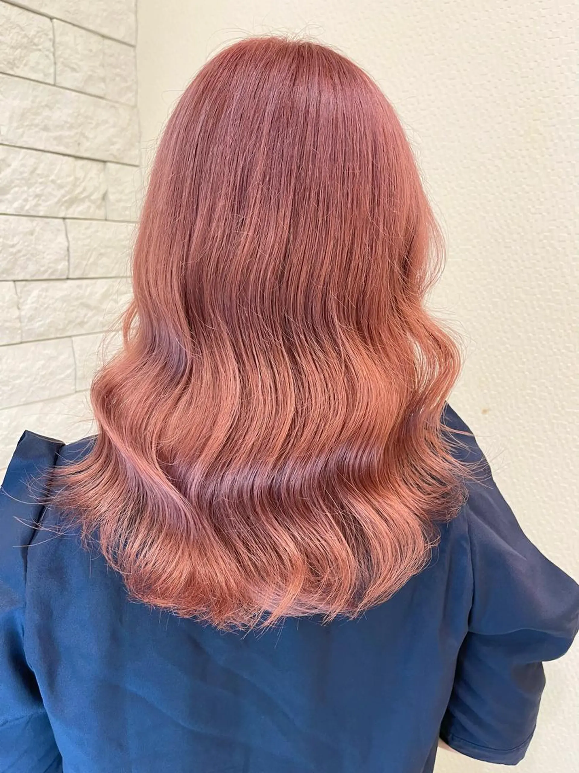 カラー ピンクカラー 髪質改善 名古屋のピンク好き かずくん🦩のヘアスタイル