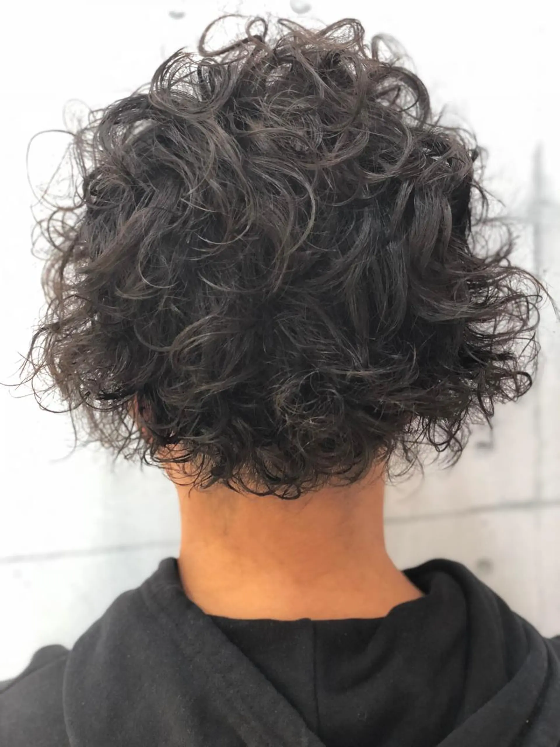 ミディアム パーマ メンズ ミディアムパーマ メンズパーマ 北脇 健治のヘアスタイル