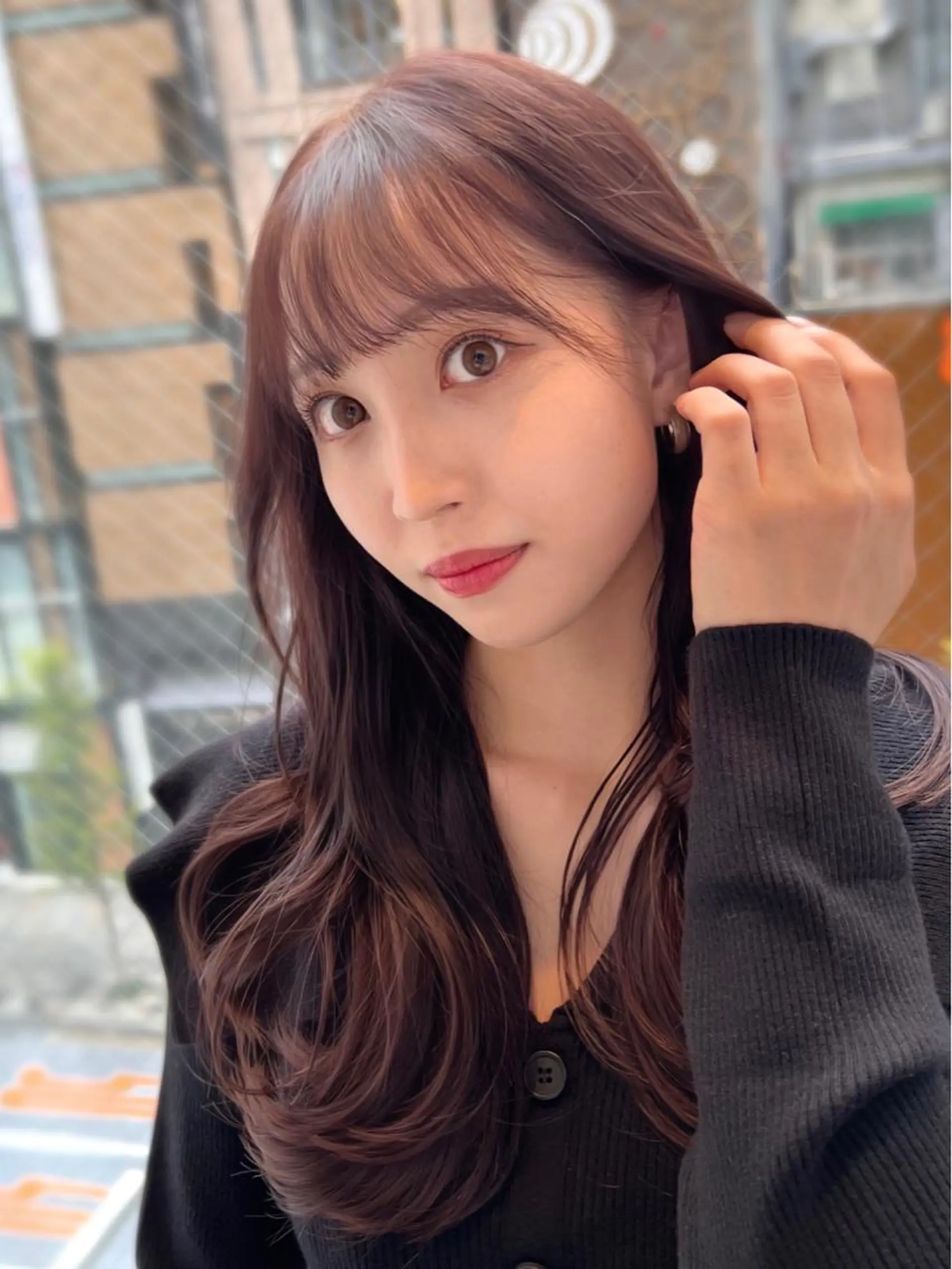 ロング トリートメント カット ヘアカラー トリートメント レイヤーカット/ 顔まわり/アオイのヘアスタイル