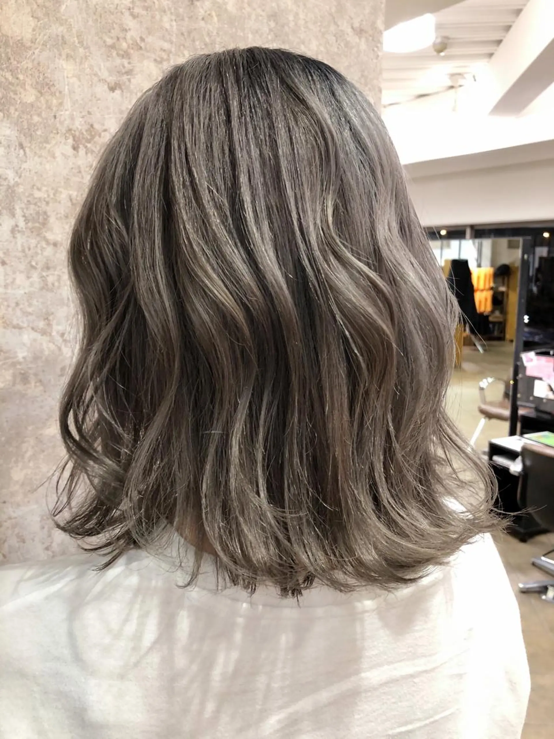 ミディアム カラー 髪質改善/レイヤー 兼折楓馬のヘアスタイル