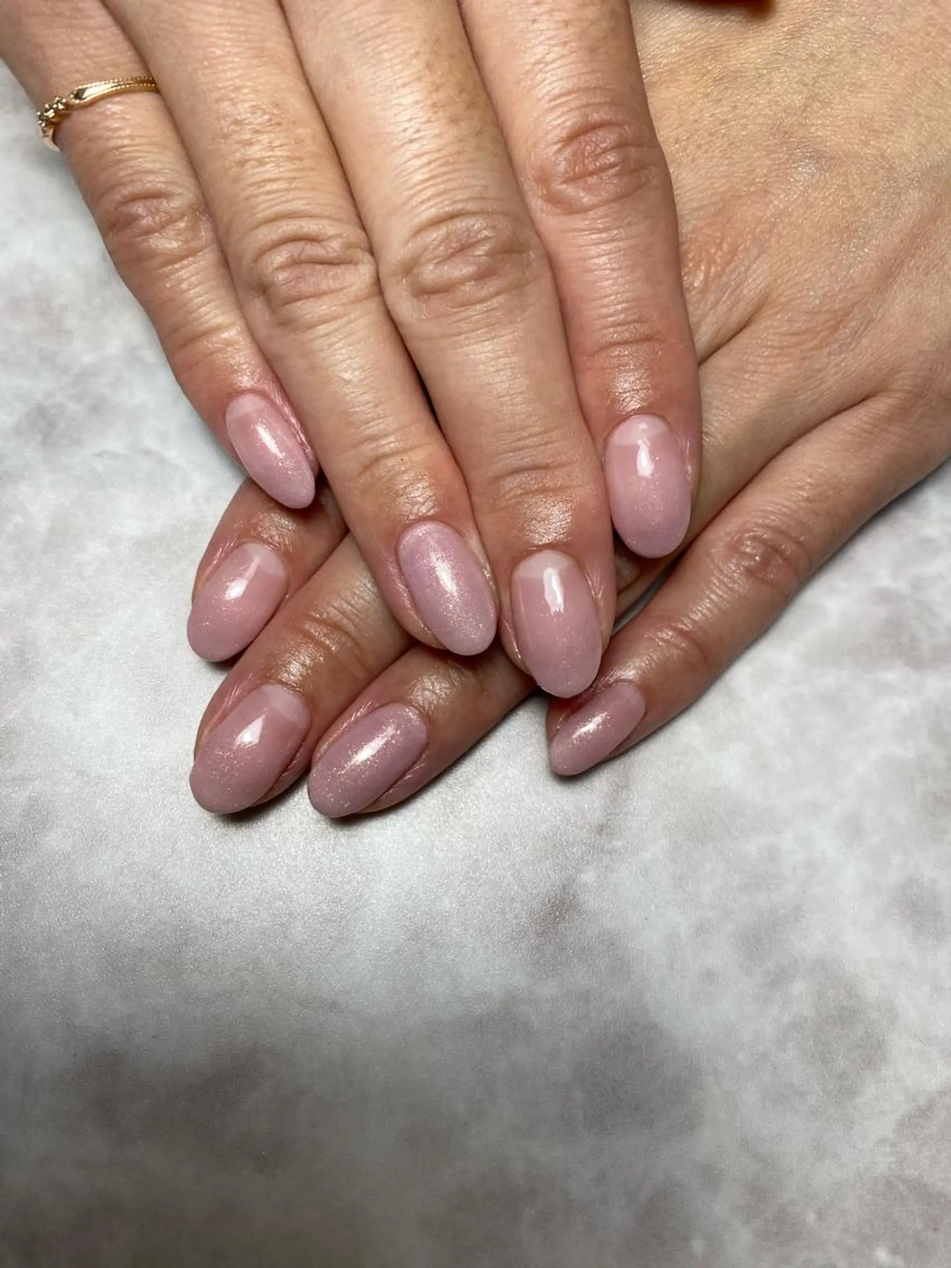 ネイル グラデーション シンプルネイル ハンドネイル 🌿Charme🌿 MAIのネイルデザイン