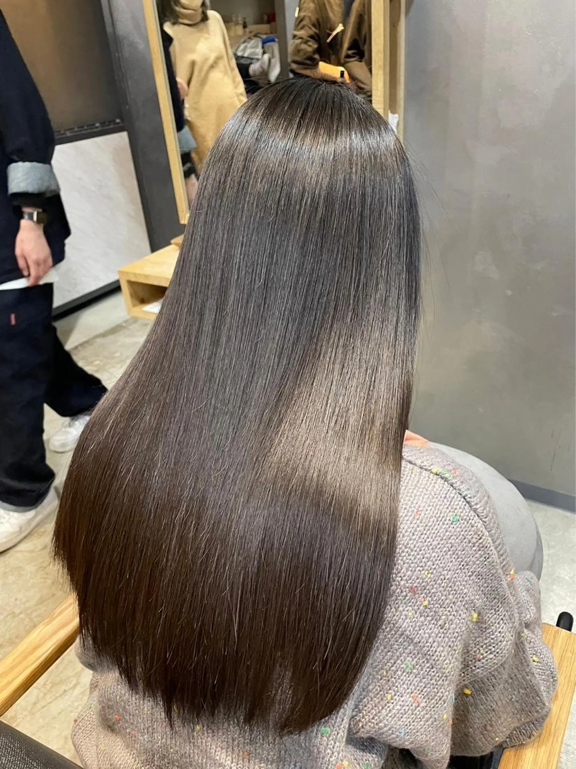 ロング 縮毛矯正 inity　杉本 美羽のヘアスタイル