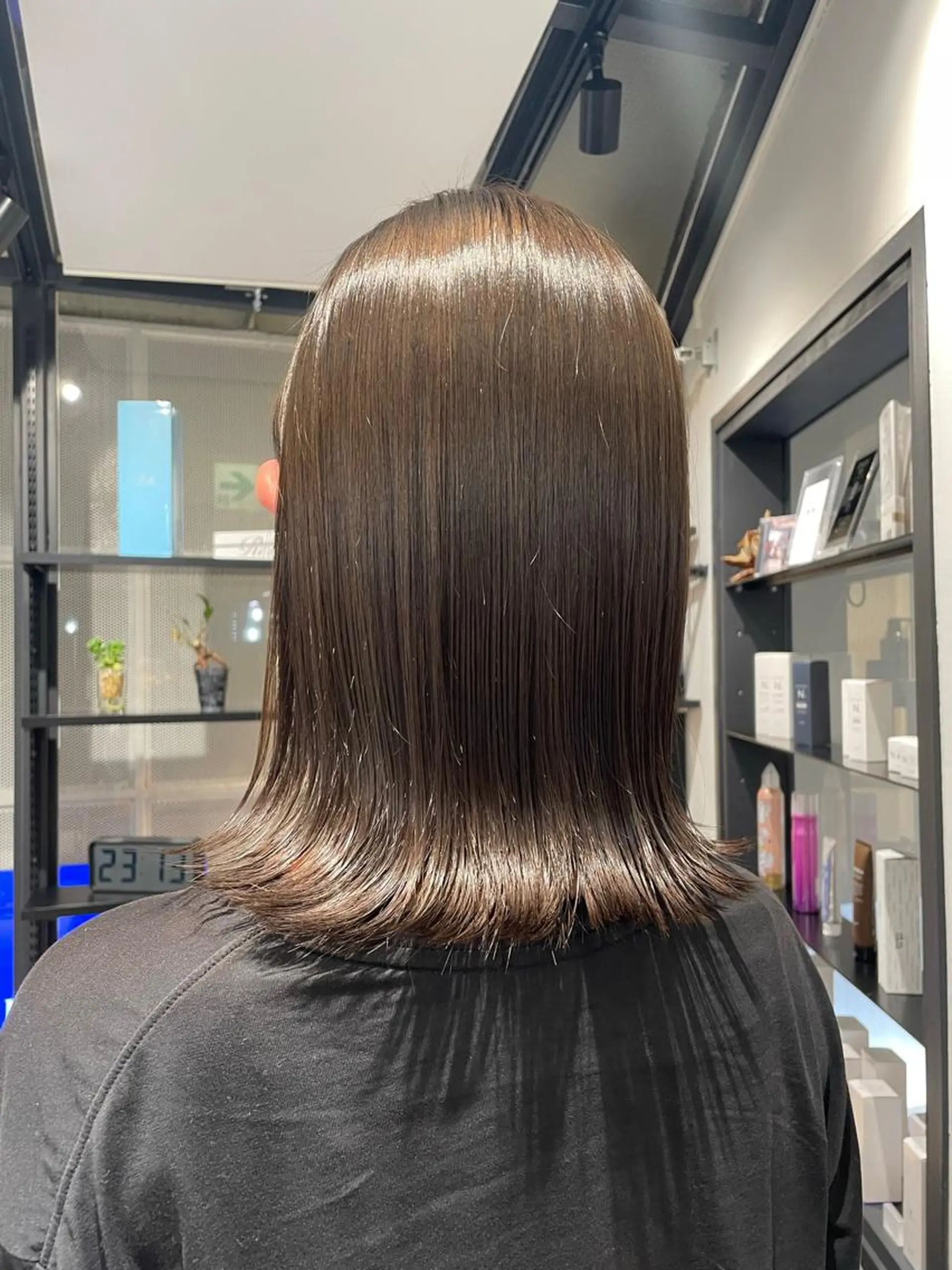 ミディアム カラー 透明感カラー オリーブカラー トリートメント 渋谷🌈透明感カラー レイヤー/mikuのヘアスタイル