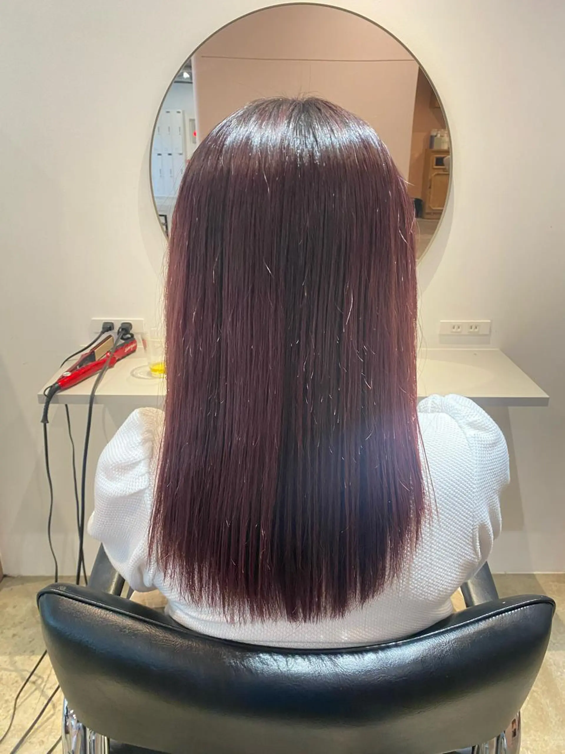 セミロング カラー ブリーチ LATTE  渋谷所属・♡レイヤーカット れお♡のヘアスタイル