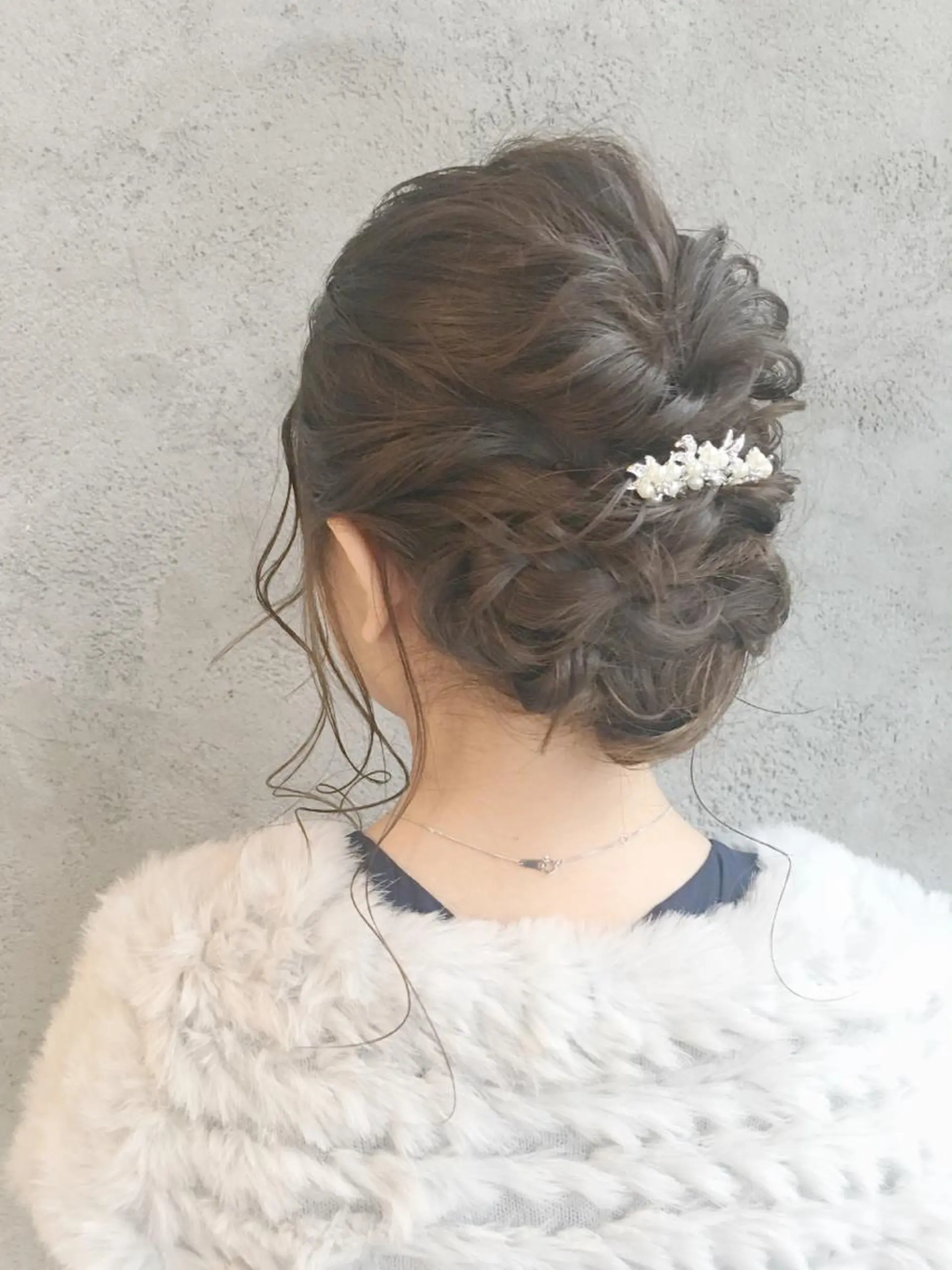 セミロング ヘアアレンジ EMANON天神所属・Hitomi Ezakiのヘアスタイル