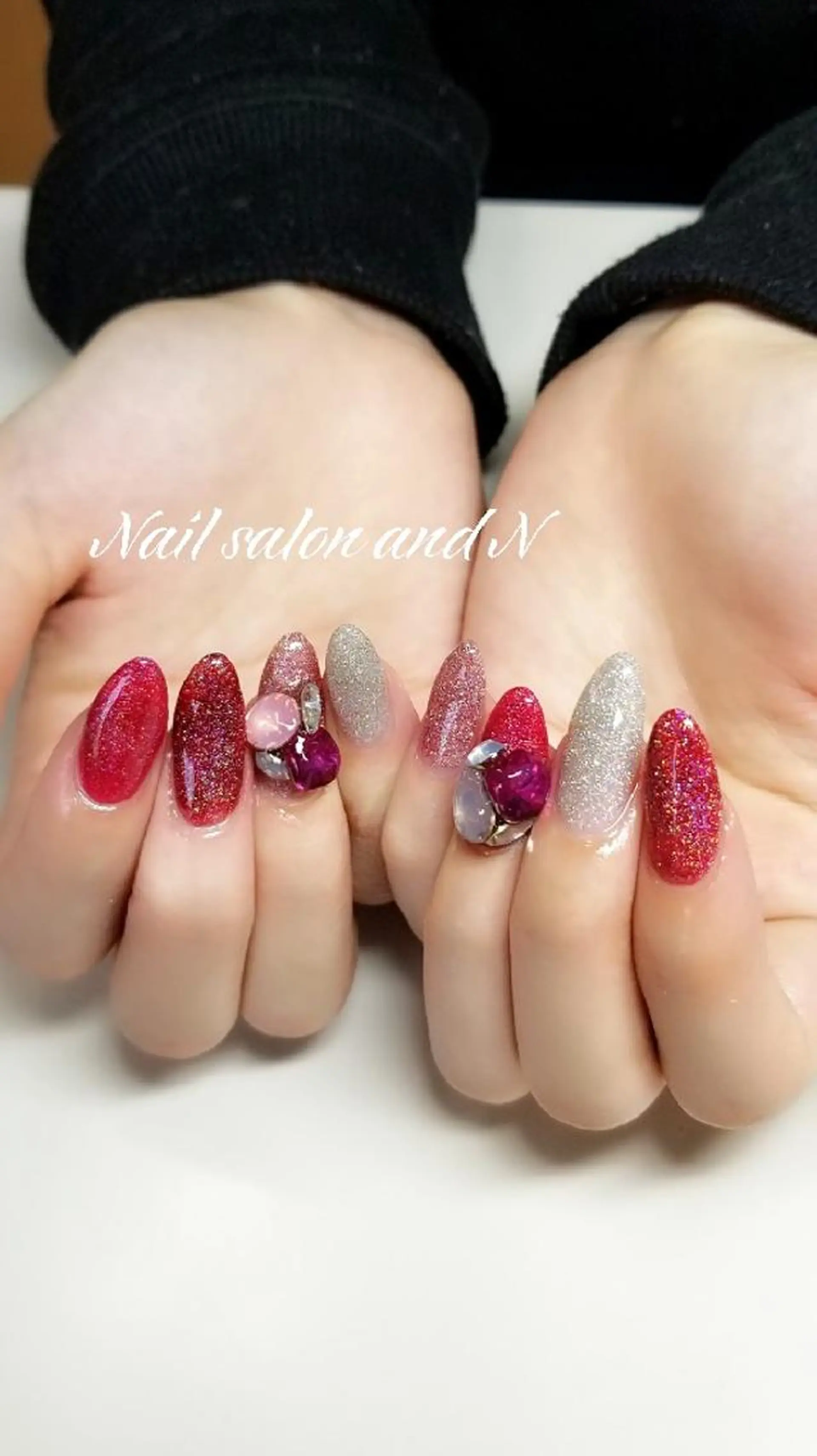 ネイル and Nのネイルデザイン