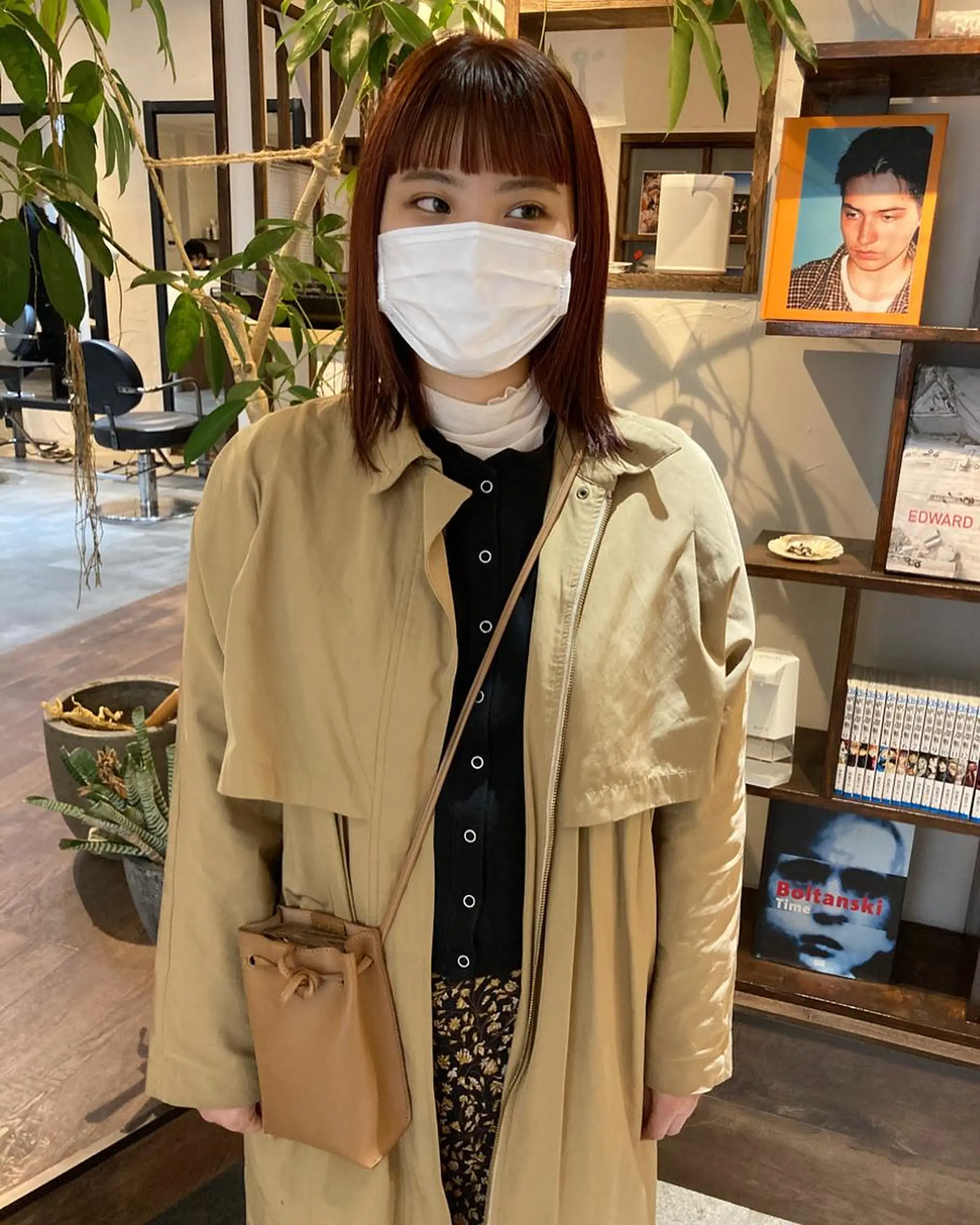 ミディアム 金田 夏野のヘアスタイル