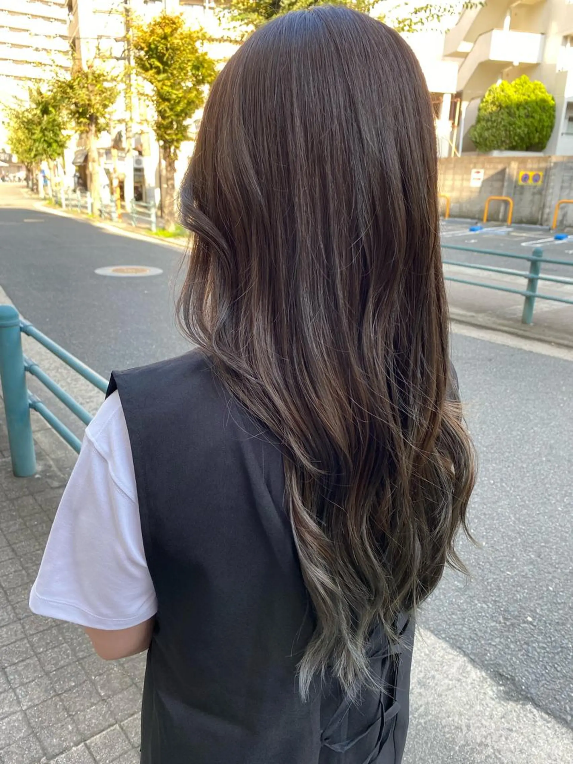 ロング hair make huit8所属・ハイライト&ブリーチ 💇🏼‍♀MAHOのヘアスタイル