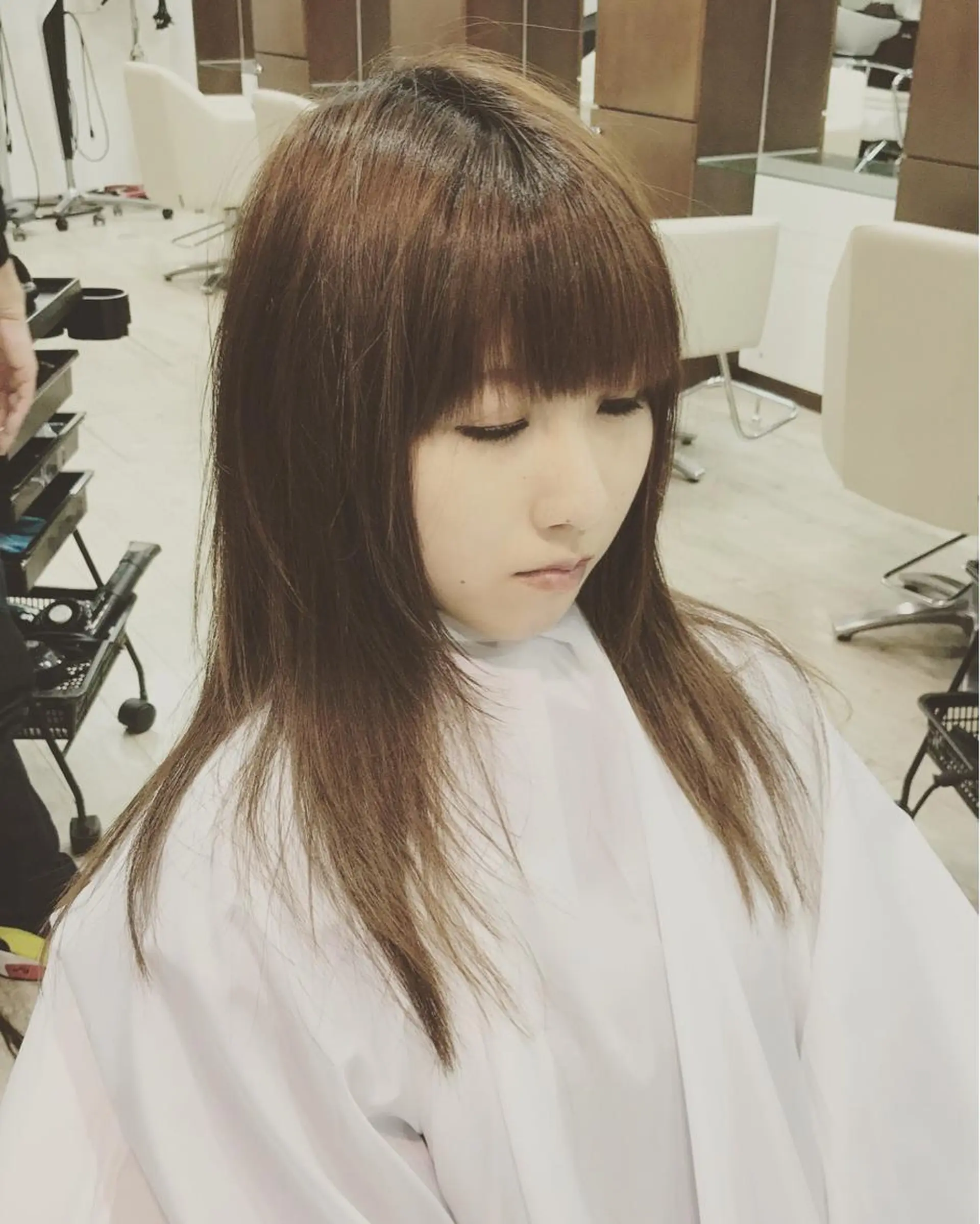 ショート ミディアム セミロング ロング カラー パーマ ヘアアレンジ メンズ キッズ ネイル マツエク・マツパ カット ヘアカラー トリートメント Leyシェアサロン所属・Ken ドライカット ✂️髪質改善のヘアスタイル