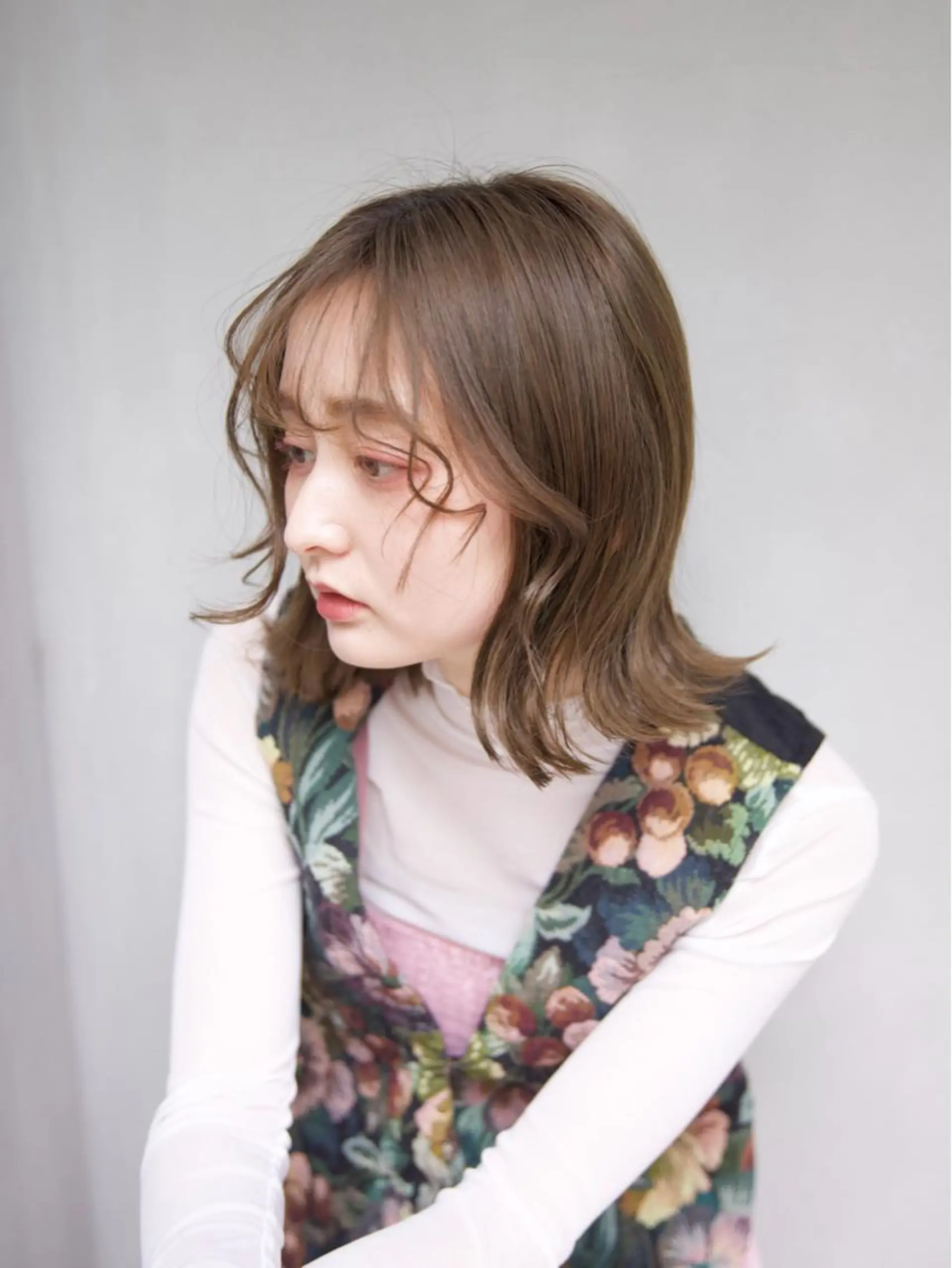 ミディアム カラー カット ヘアカラー トリートメント ENIF ヤマグチアツコのヘアスタイル