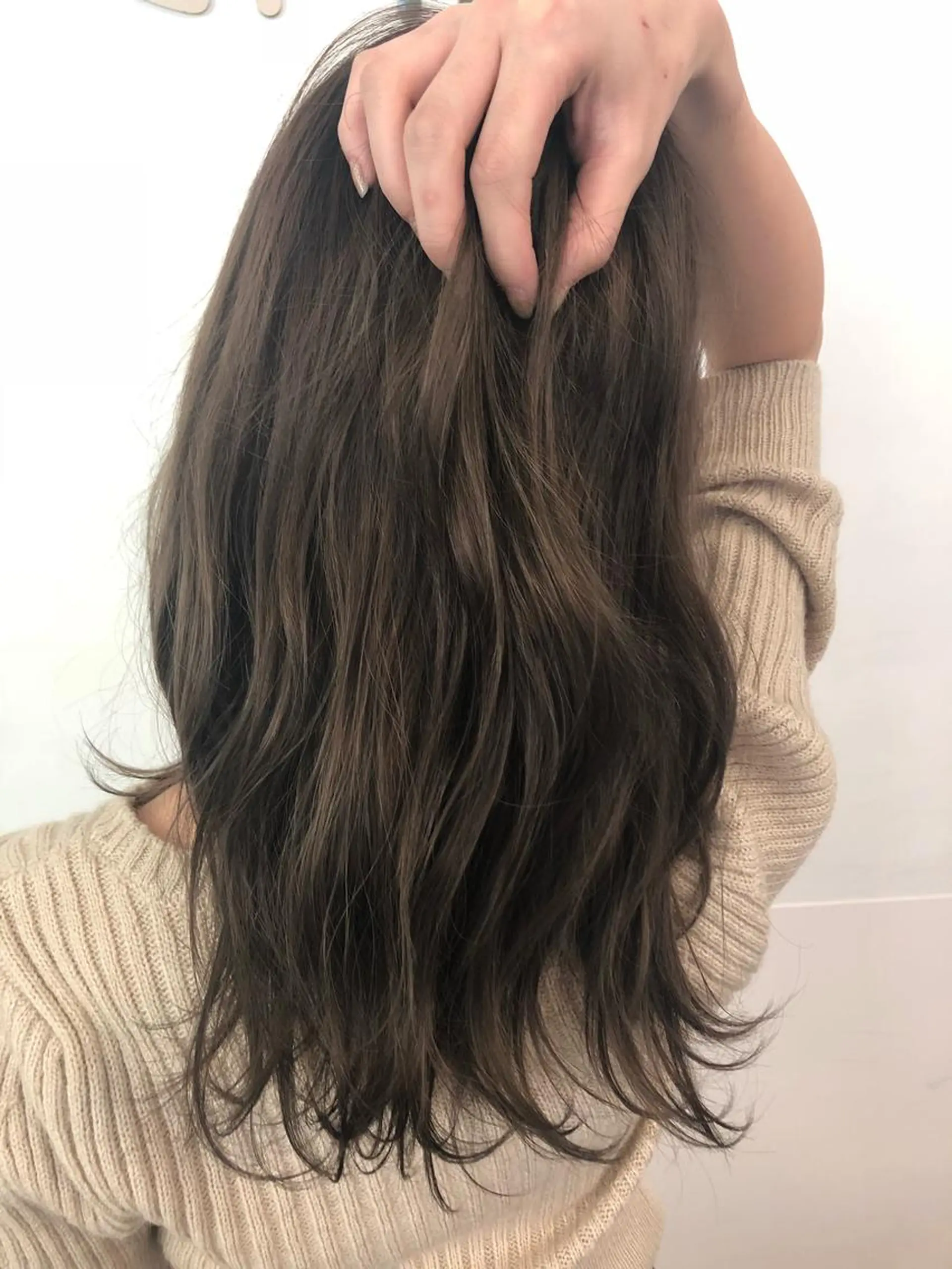 セミロング GLROW haruhiのヘアスタイル