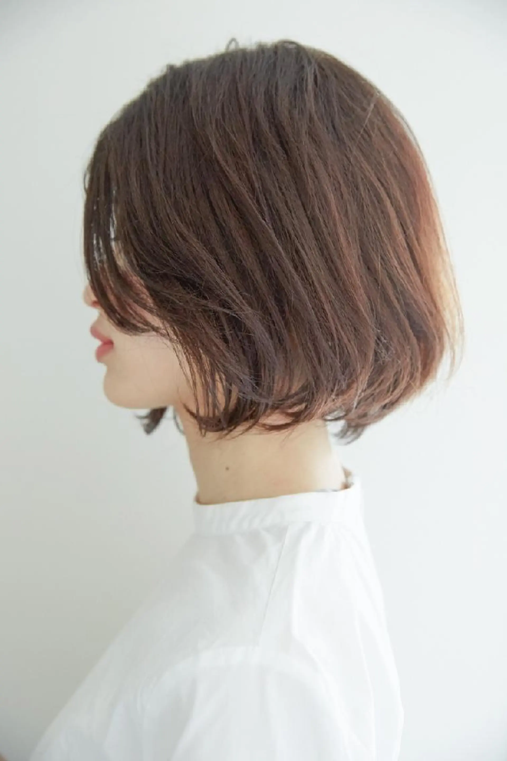 ショート カット ヘアカラー 宮本 美希のヘアスタイル