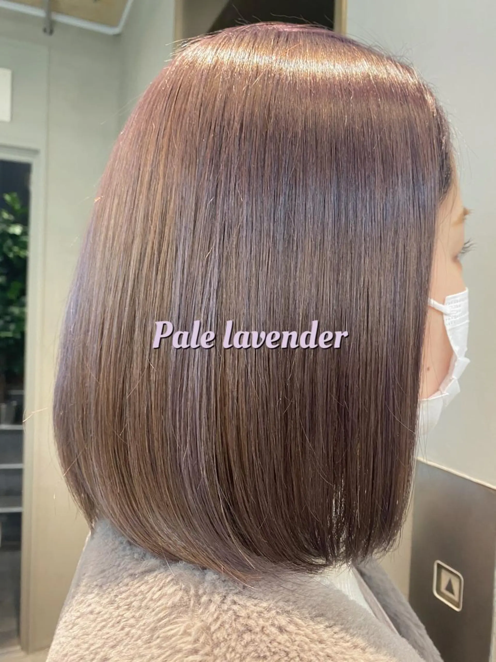 ミディアム カラー 岡野 静華のヘアスタイル