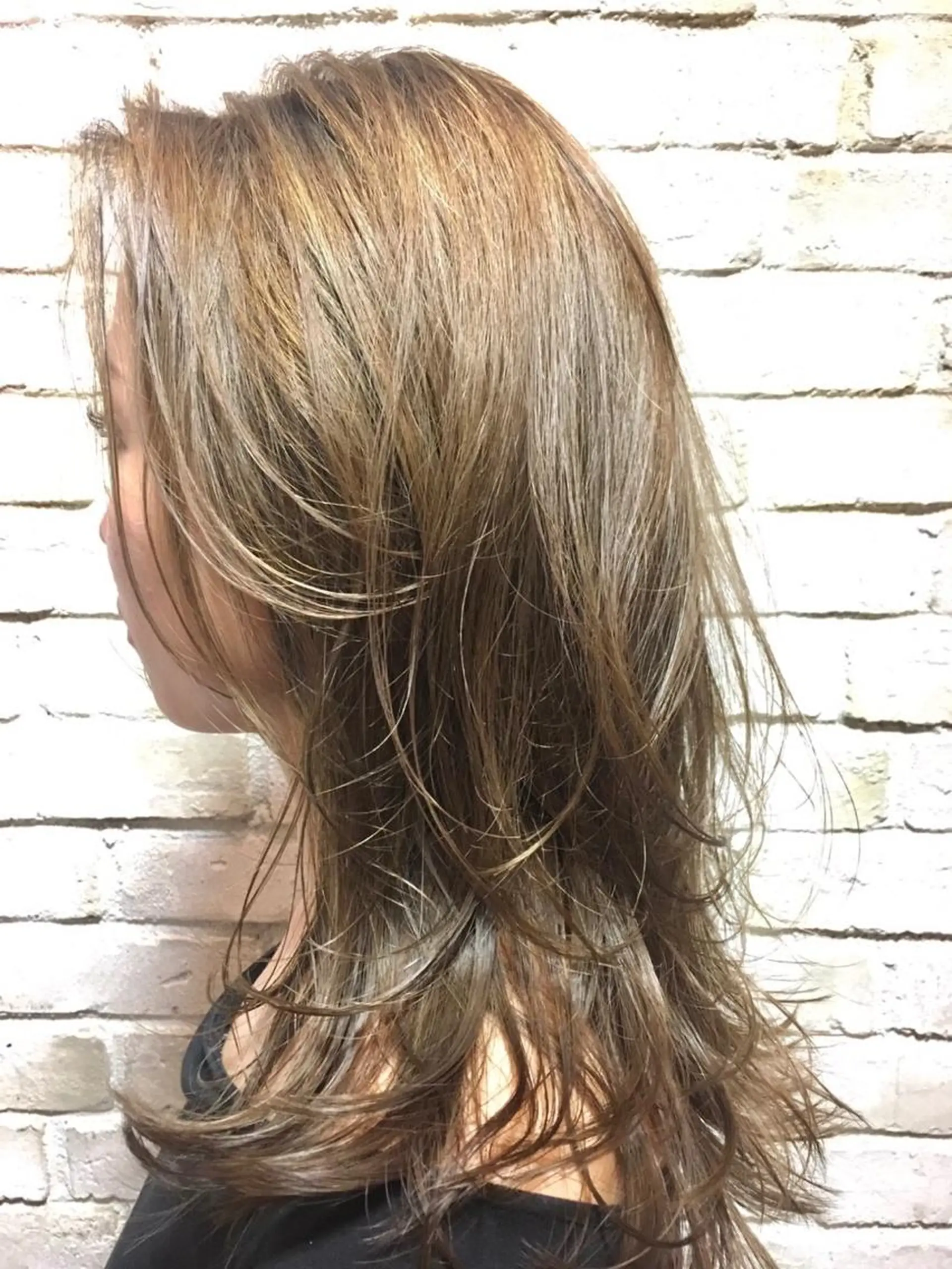 セミロング カット ヘアカラー トリートメント AMNESIA たまプラーザ所属・Topstylist 大図 遥輝のヘアスタイル