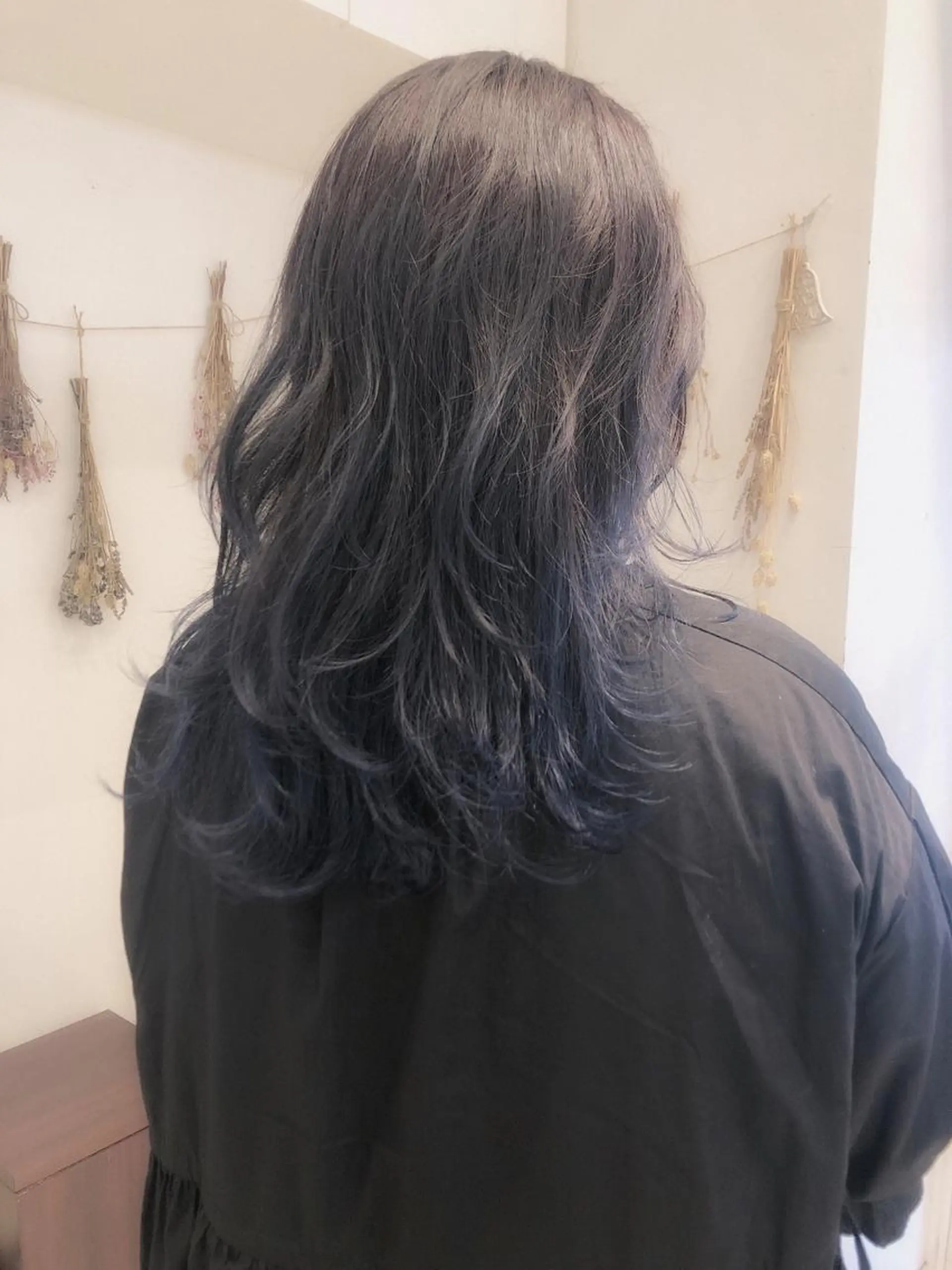 ロング カラー ブルーカラー グラデーションカラー はだゆうき @hadadan08のヘアスタイル