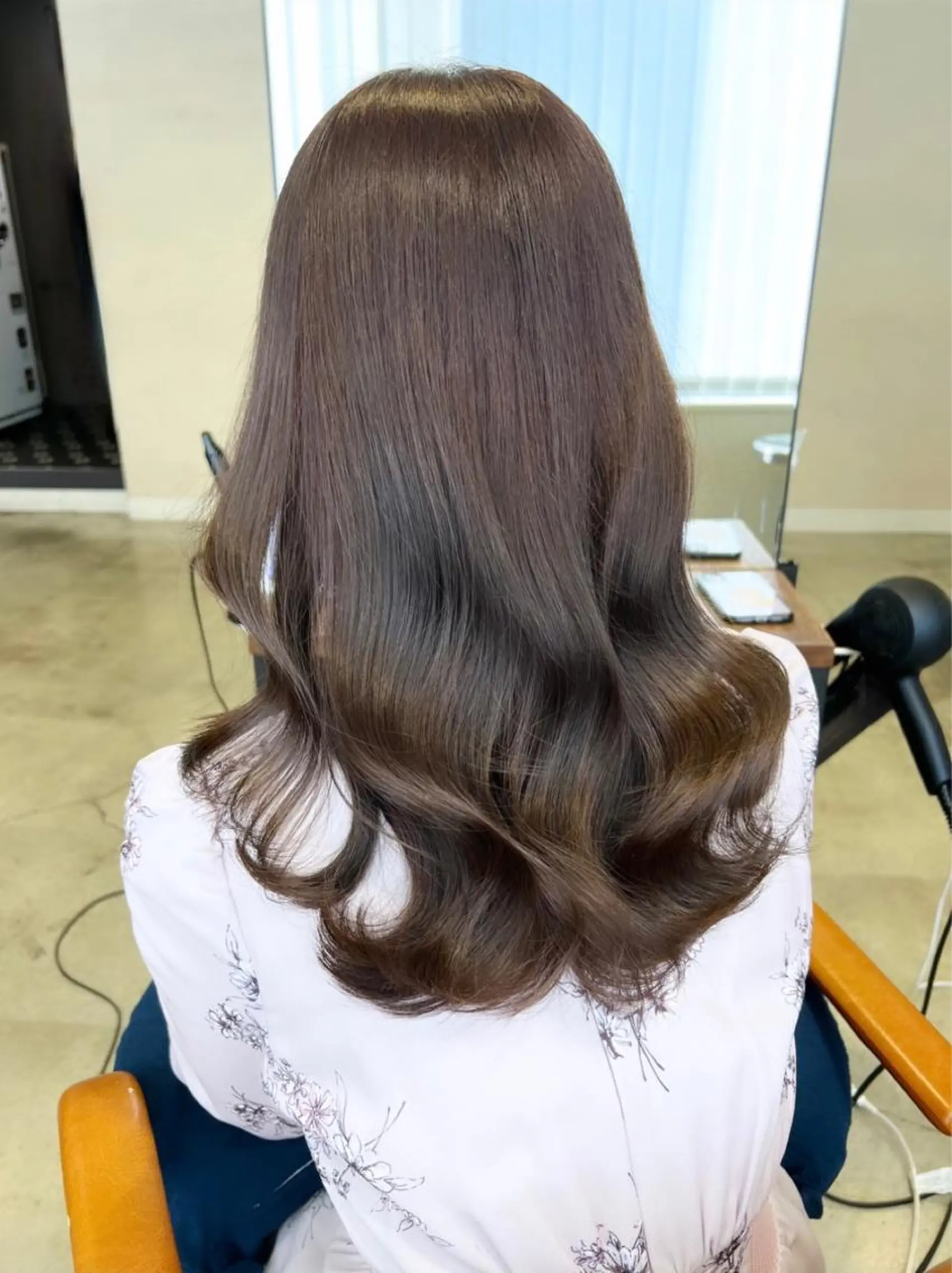 セミロング 顔周りカット 小顔カット 松下 奈央のヘアスタイル