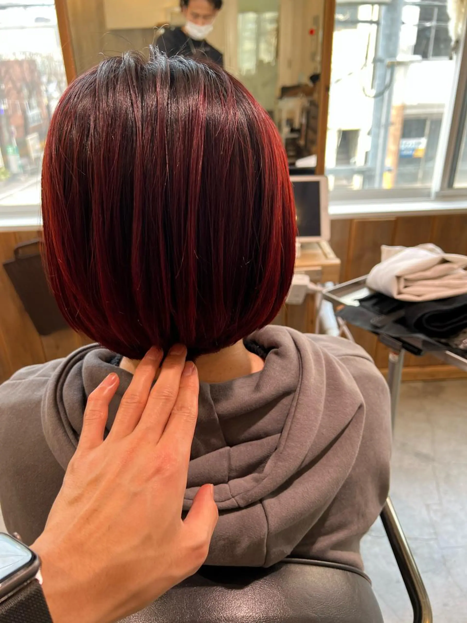 ショート ボブ ヘアカラー 舘野 太嘉宏のヘアスタイル