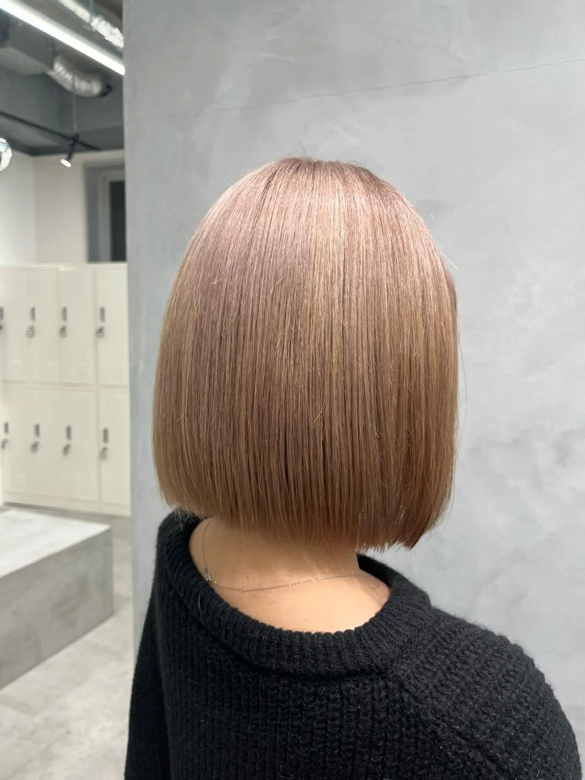 カラー ベージュカラー ブリーチ ミルクティーベージュ dot .tokyo所属・中村 彩夏のヘアスタイル