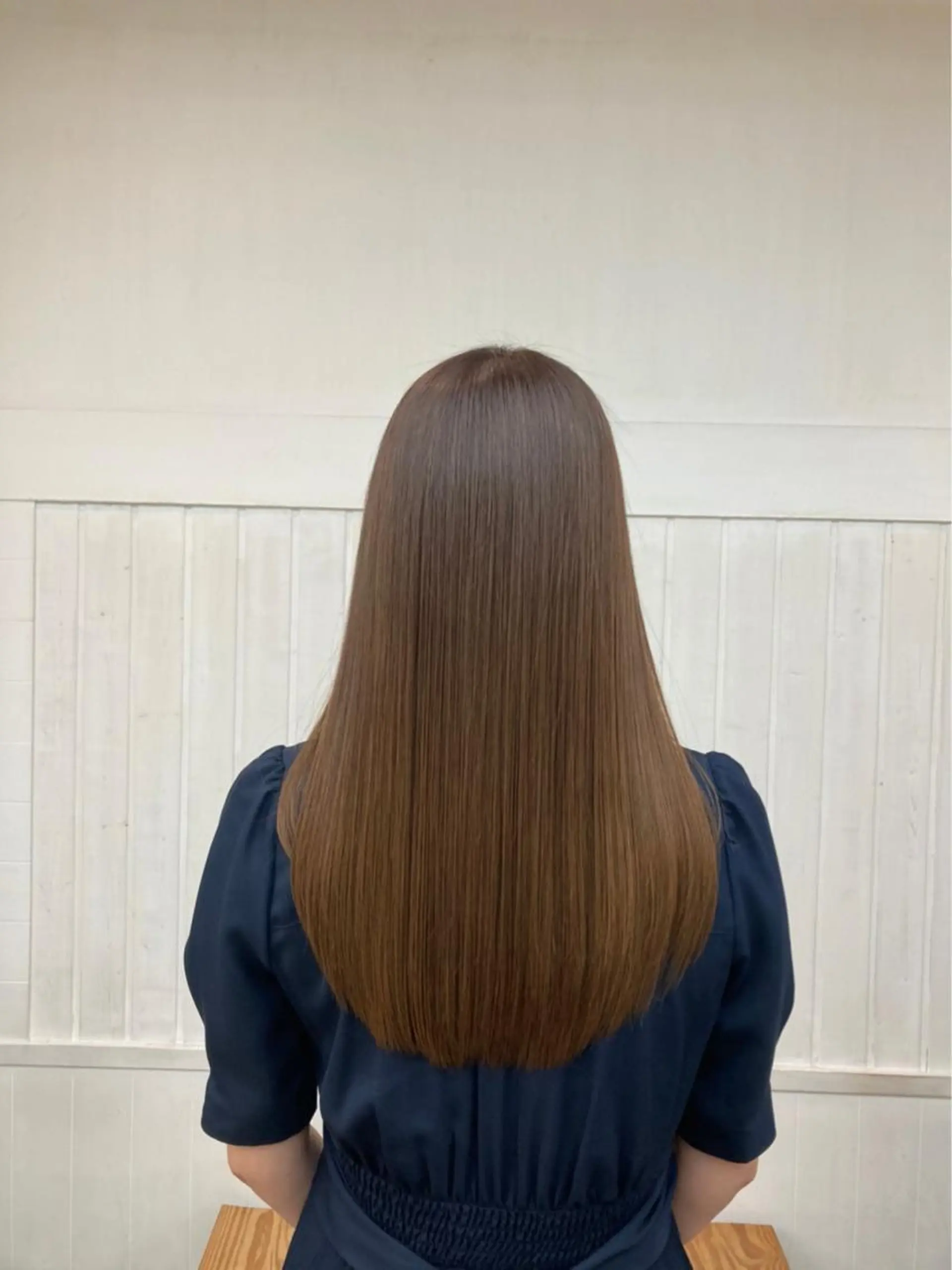 ロング カラー アディクシーカラー アッシュ バレイヤージュ ベージュカラー ブリーチ N° +aero 横浜のヘアスタイル