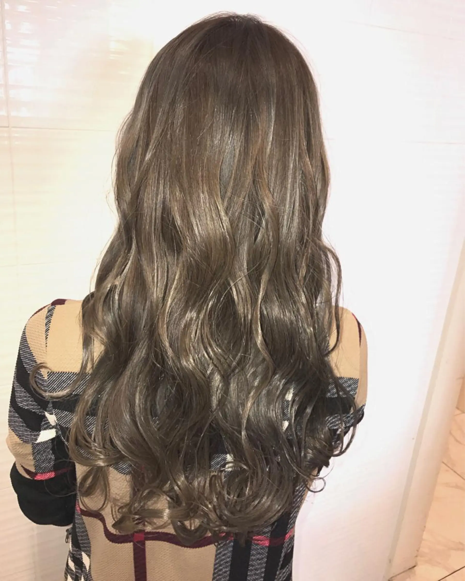セミロング カラー パーマ ヘアアレンジ 外国人風カラー カット パーマ トリートメント 🫧代表/新宿駅近/ 限定価格🫧田辺貴裕のヘアスタイル