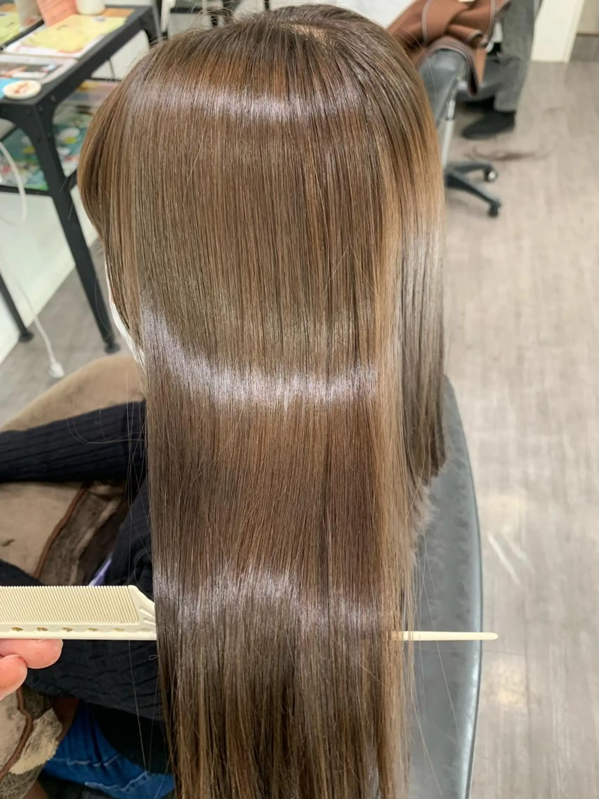 ミディアム 【酸性ストレート】 宮下和明のヘアスタイル