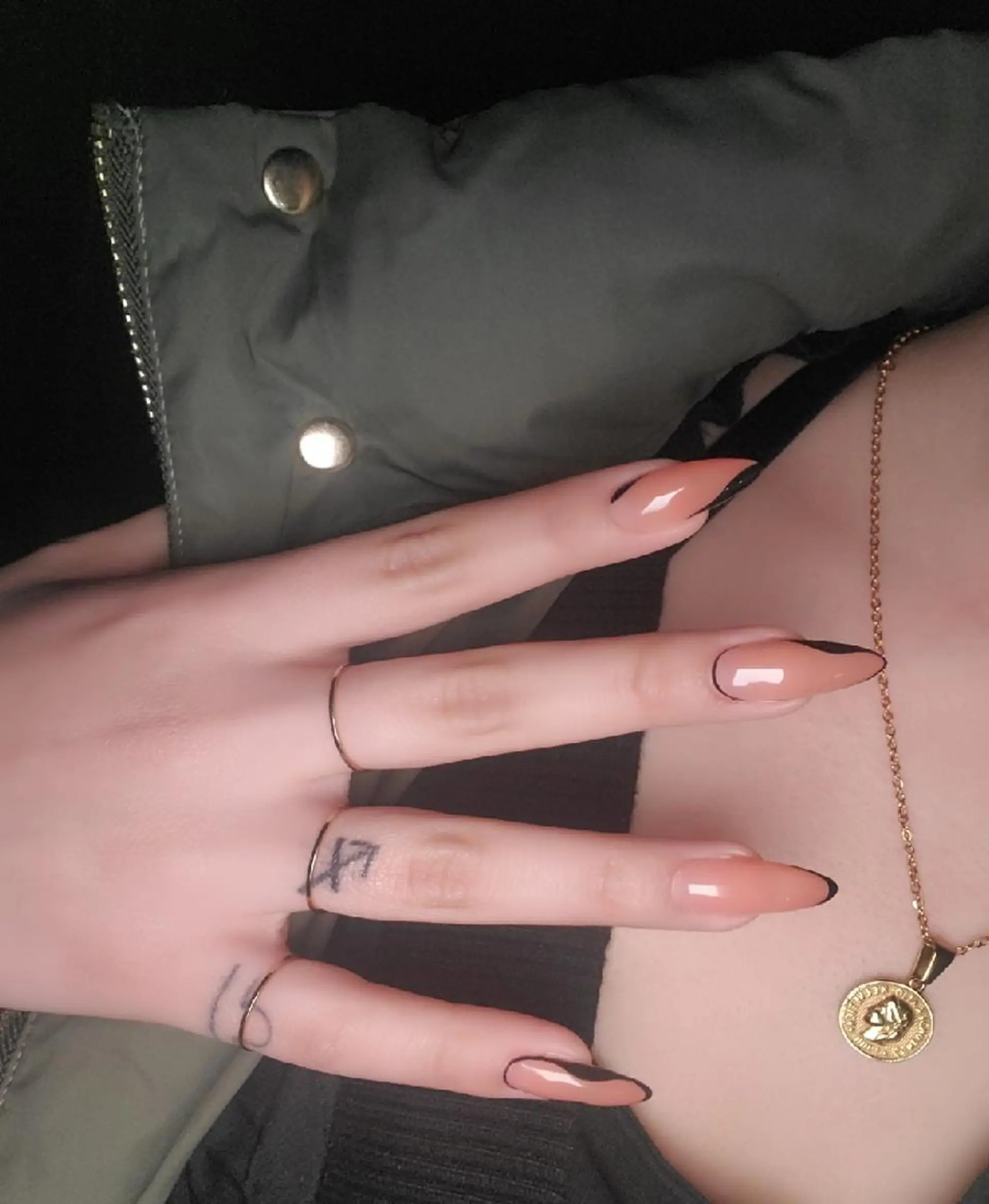 ネイル ハンドネイル nailroom‪ sb‪‪𓈒𓂂𓏸のネイルデザイン