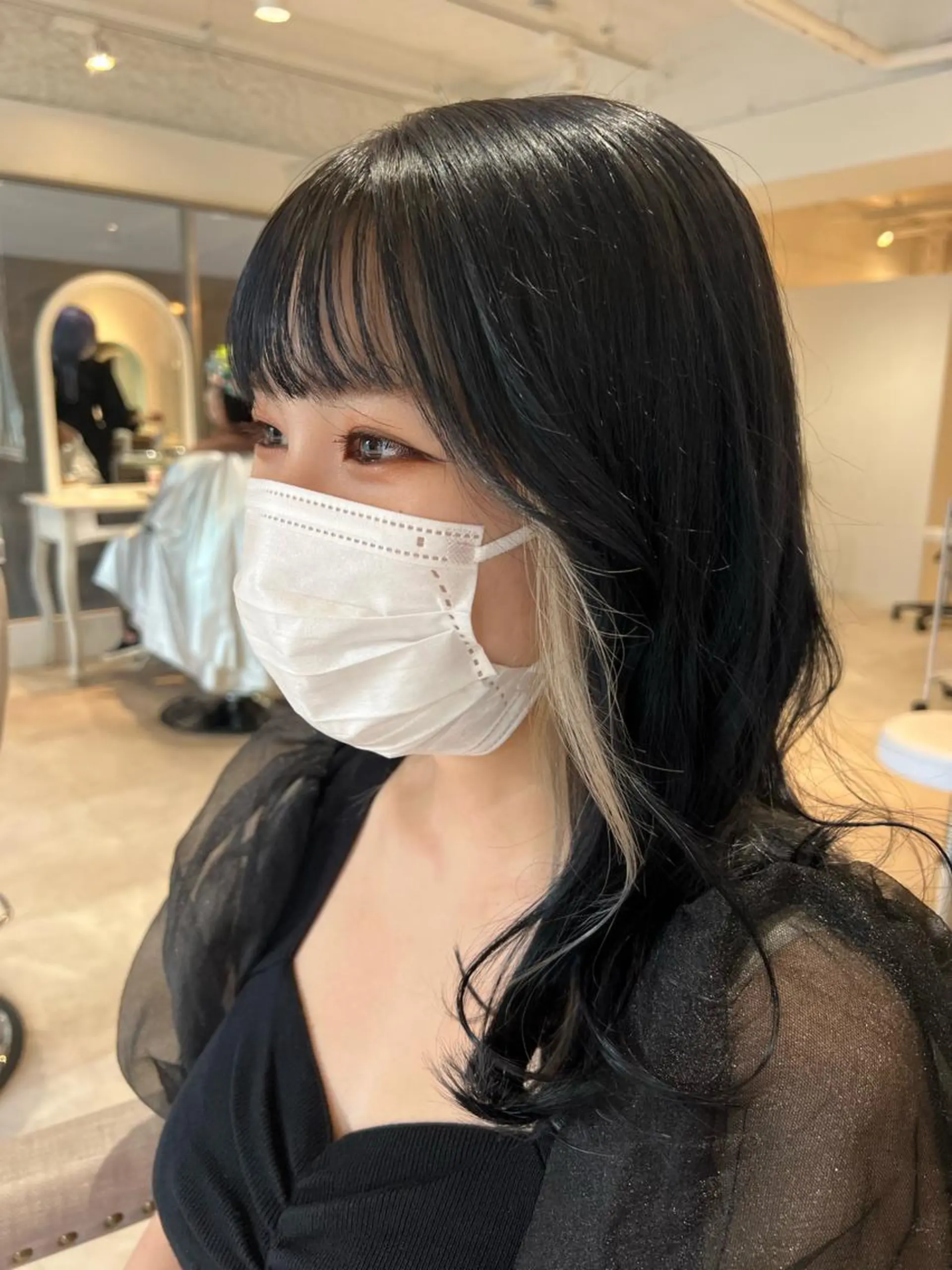 ミディアム カラー ミカ/名駅/レイヤー /ブリーチなしカラーのヘアスタイル